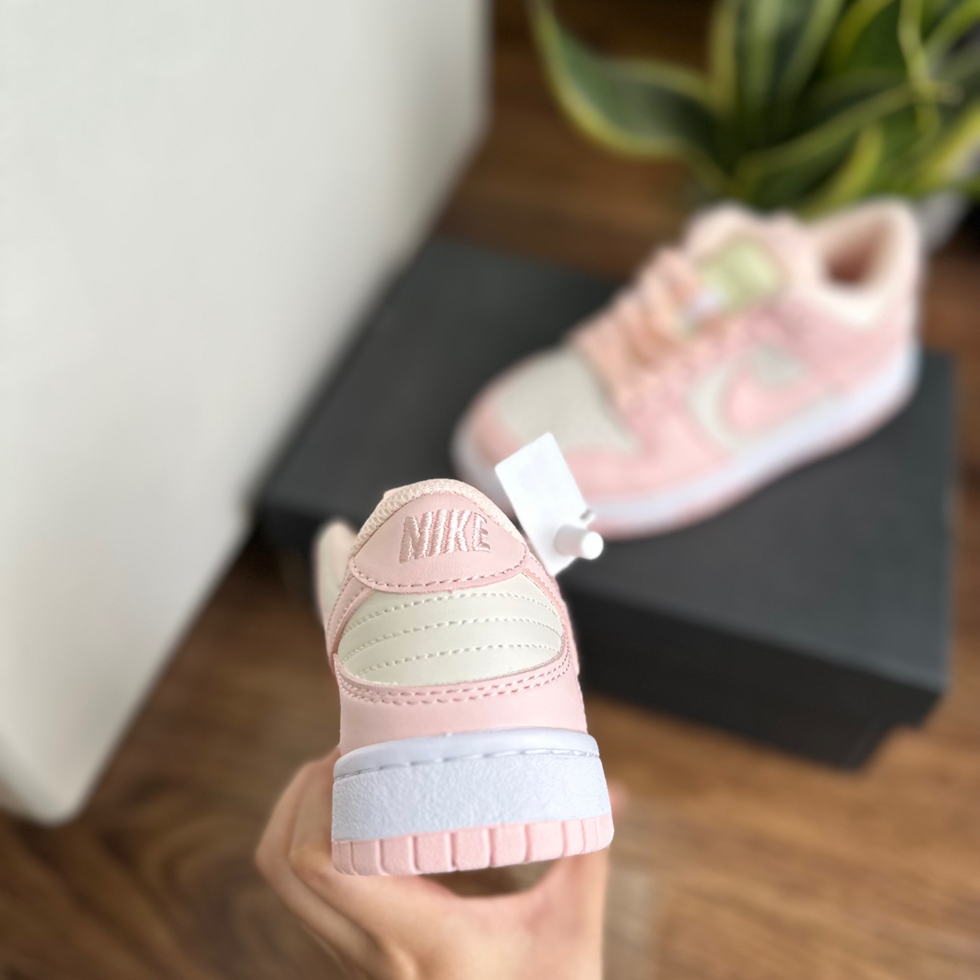 nike sb hồng thấp