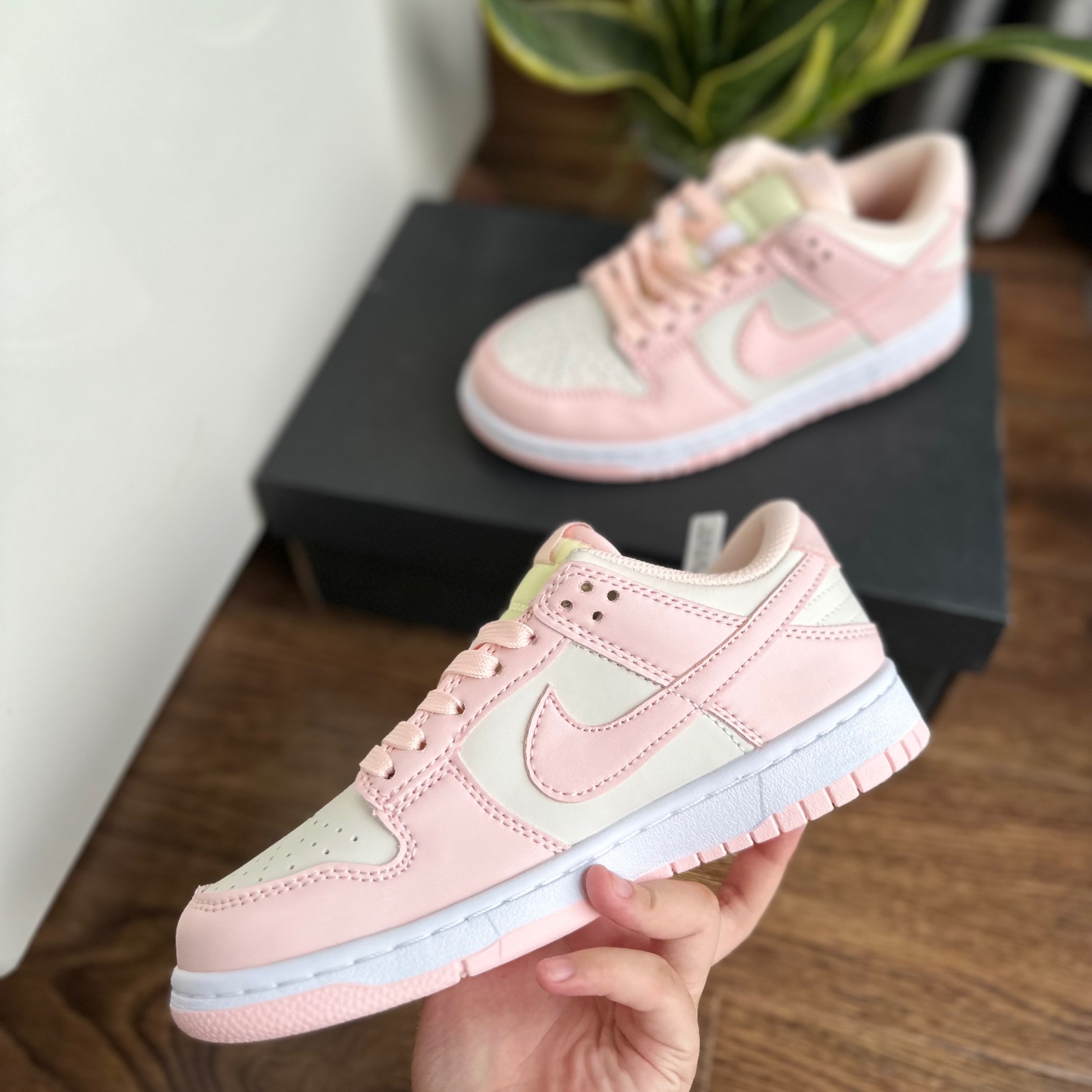nike sb hồng thấp