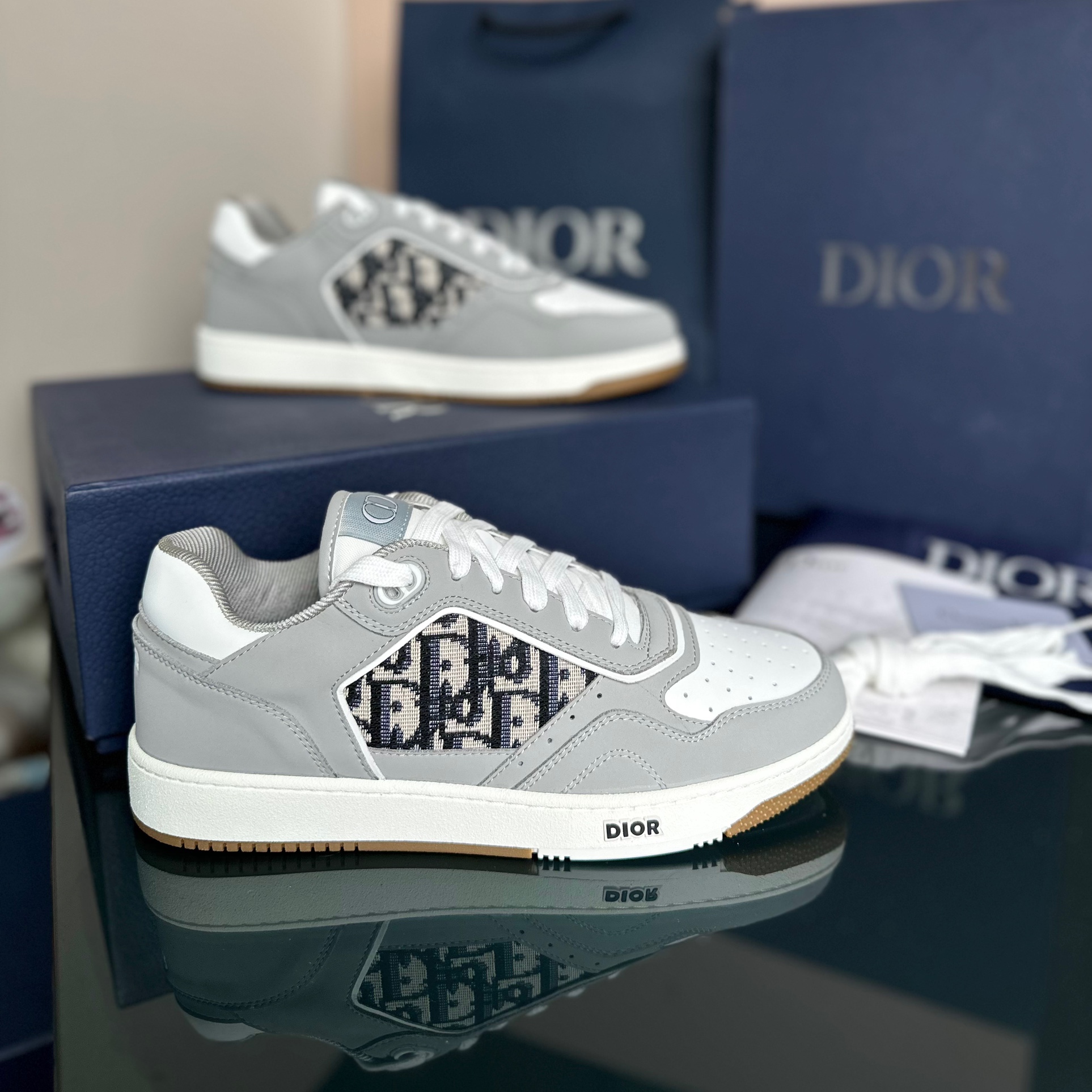 dior B27 xám