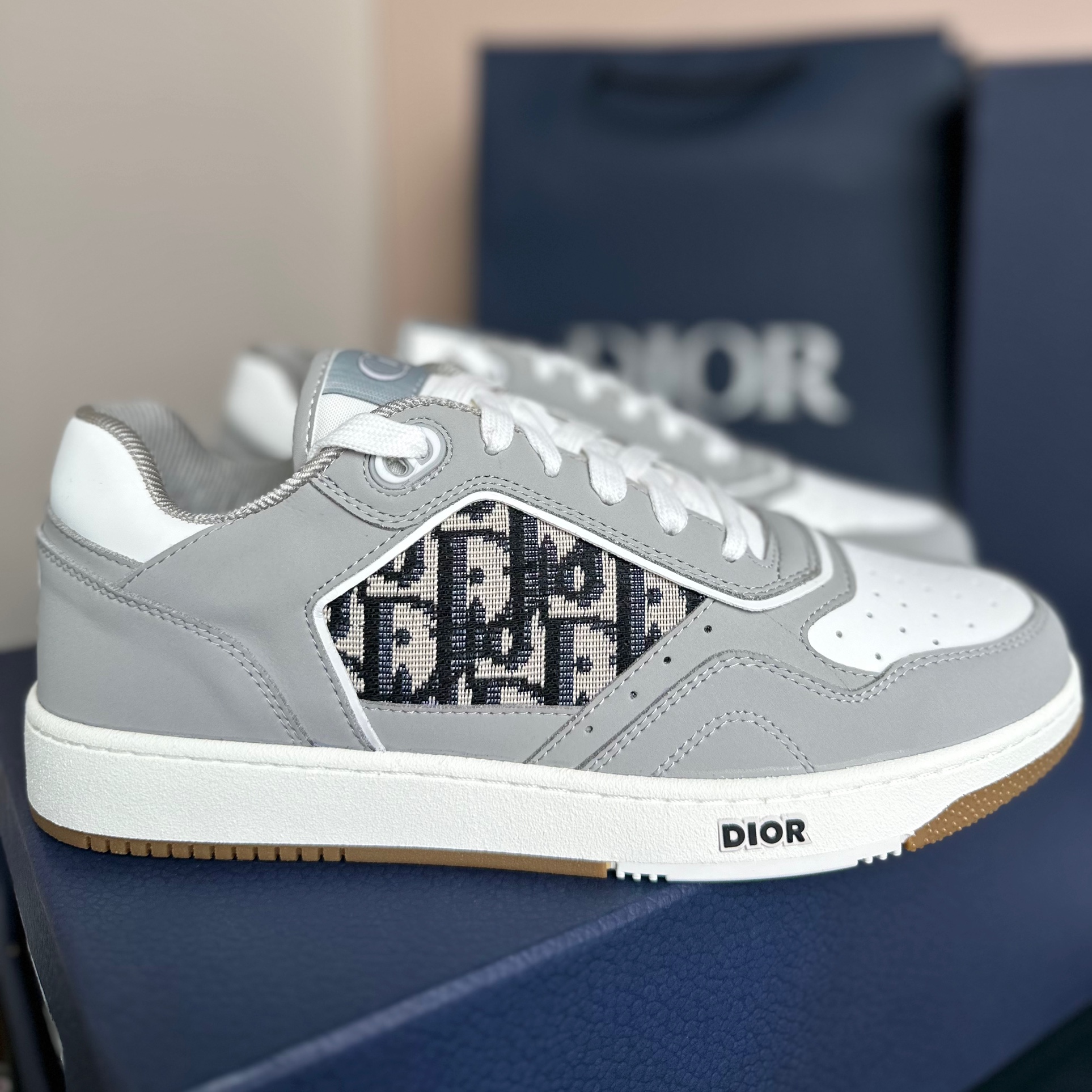 dior B27 xám