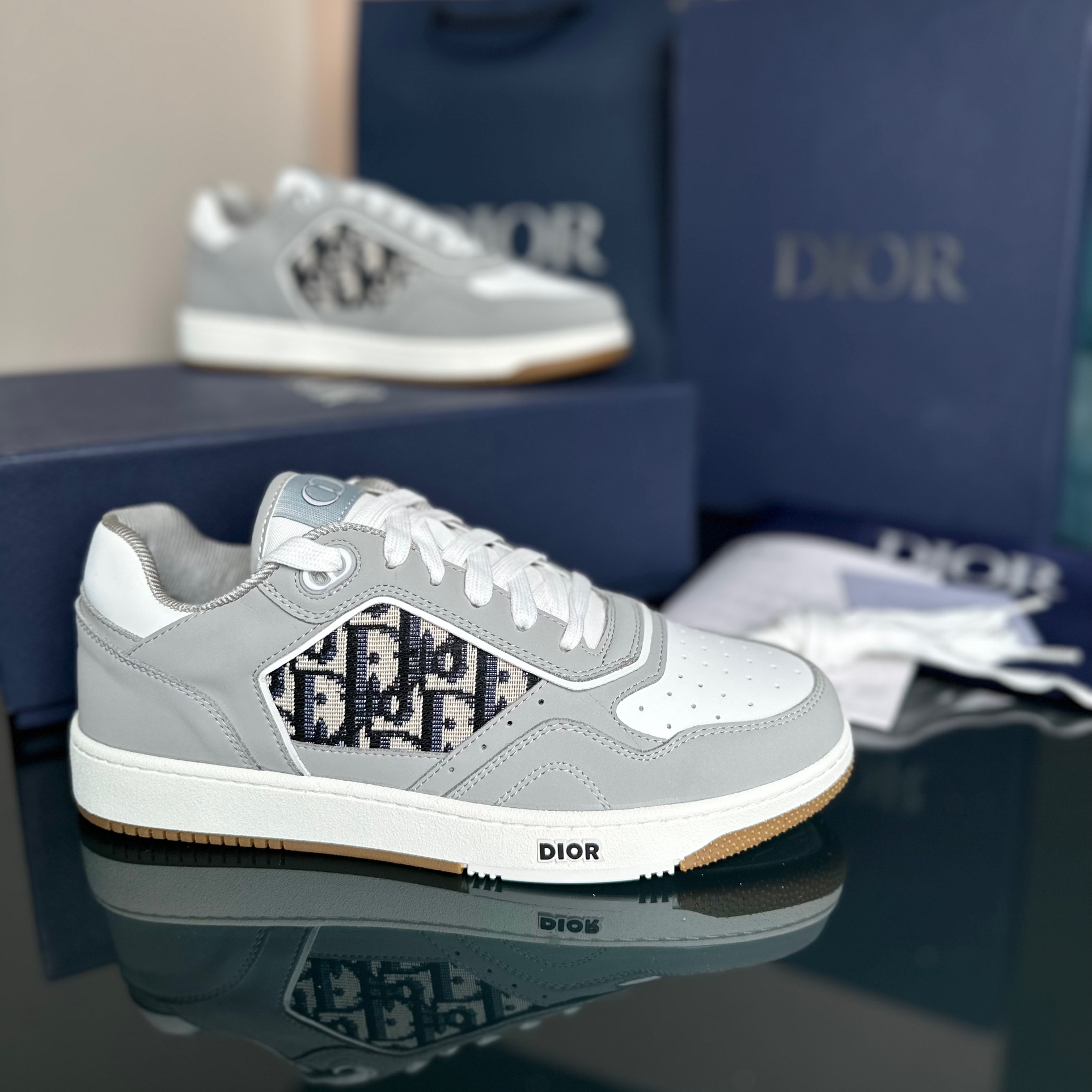 dior B27 xám