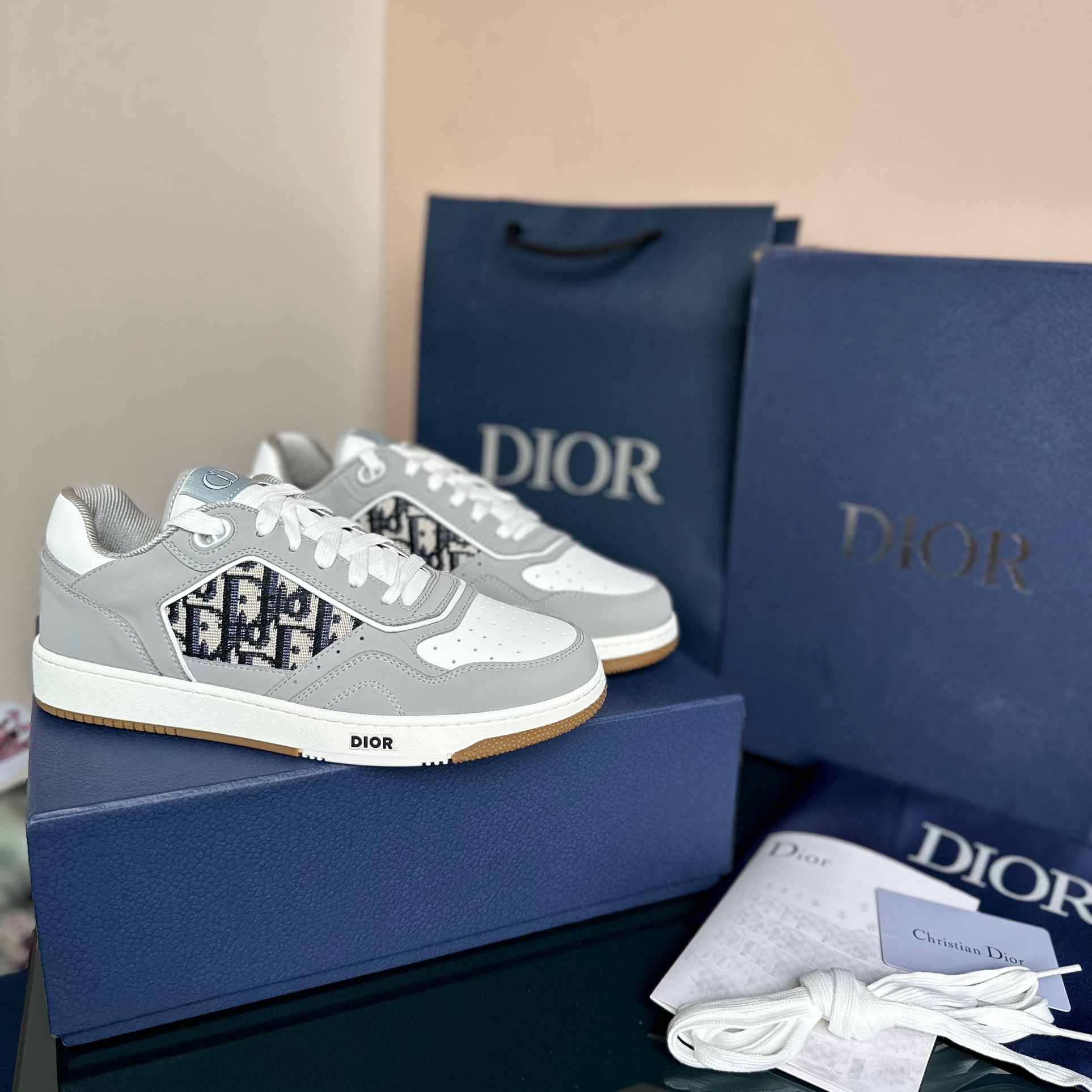 dior B27 xám