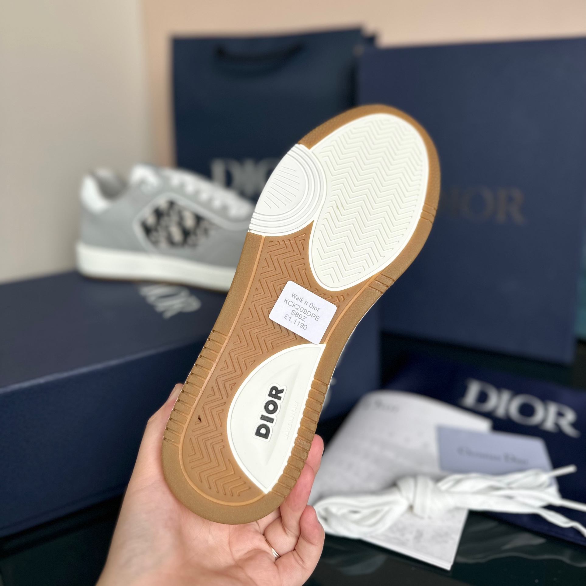 dior B27 xám