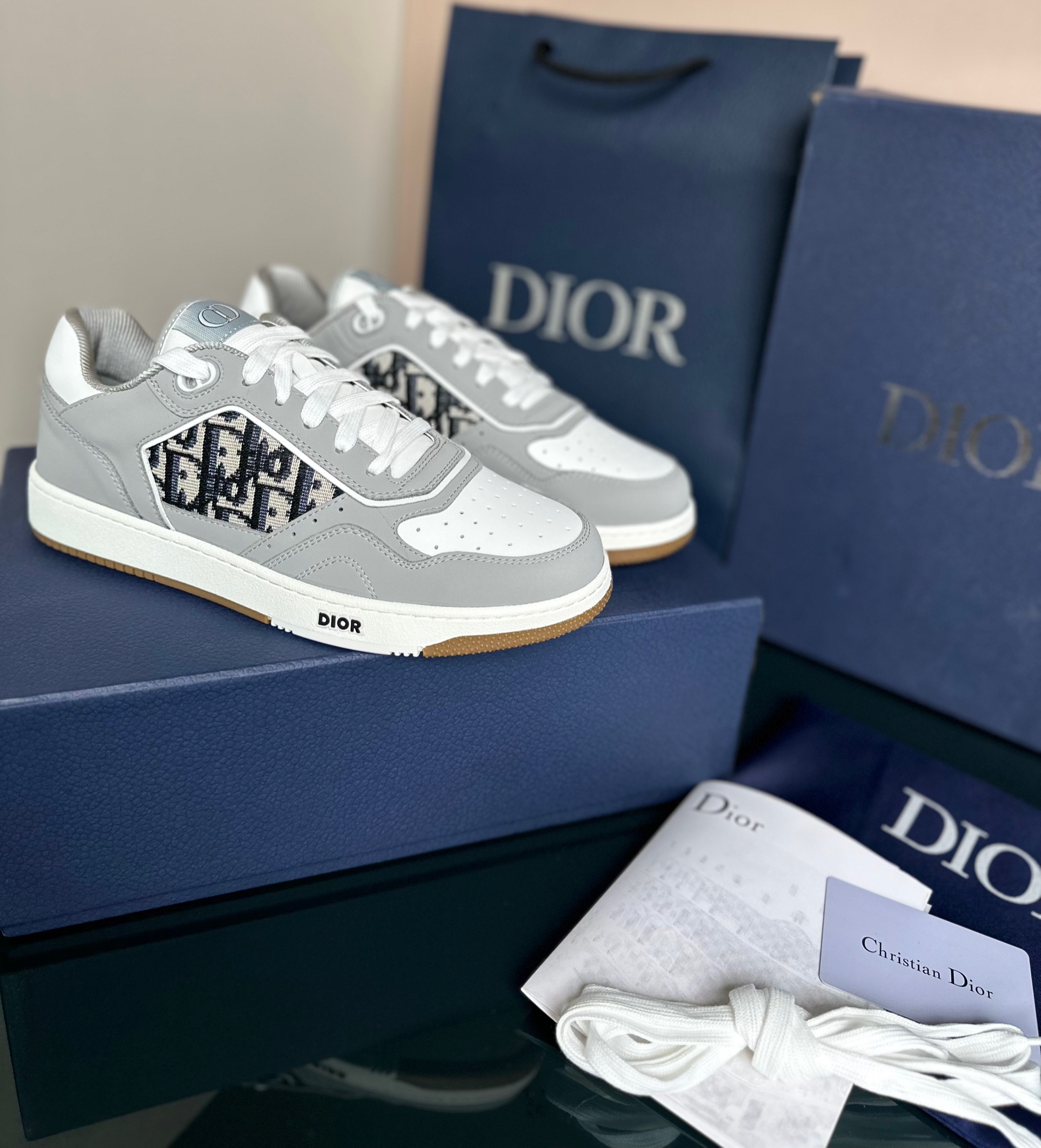 dior B27 xám