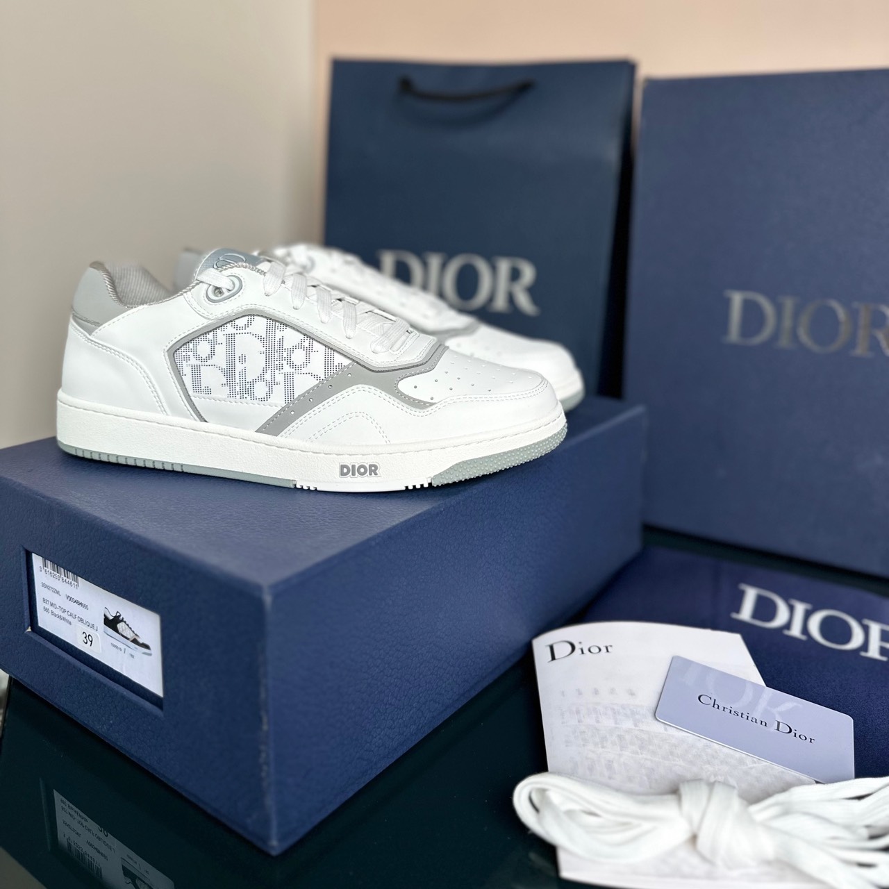 dior B27 trắng xám