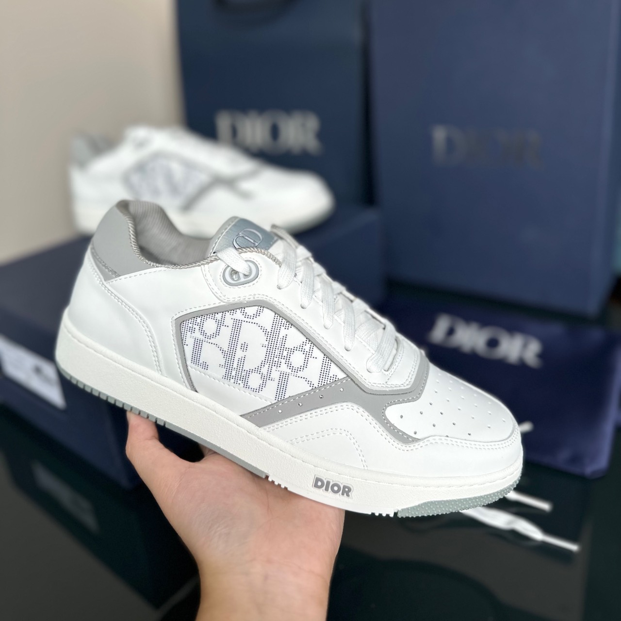 dior B27 trắng xám