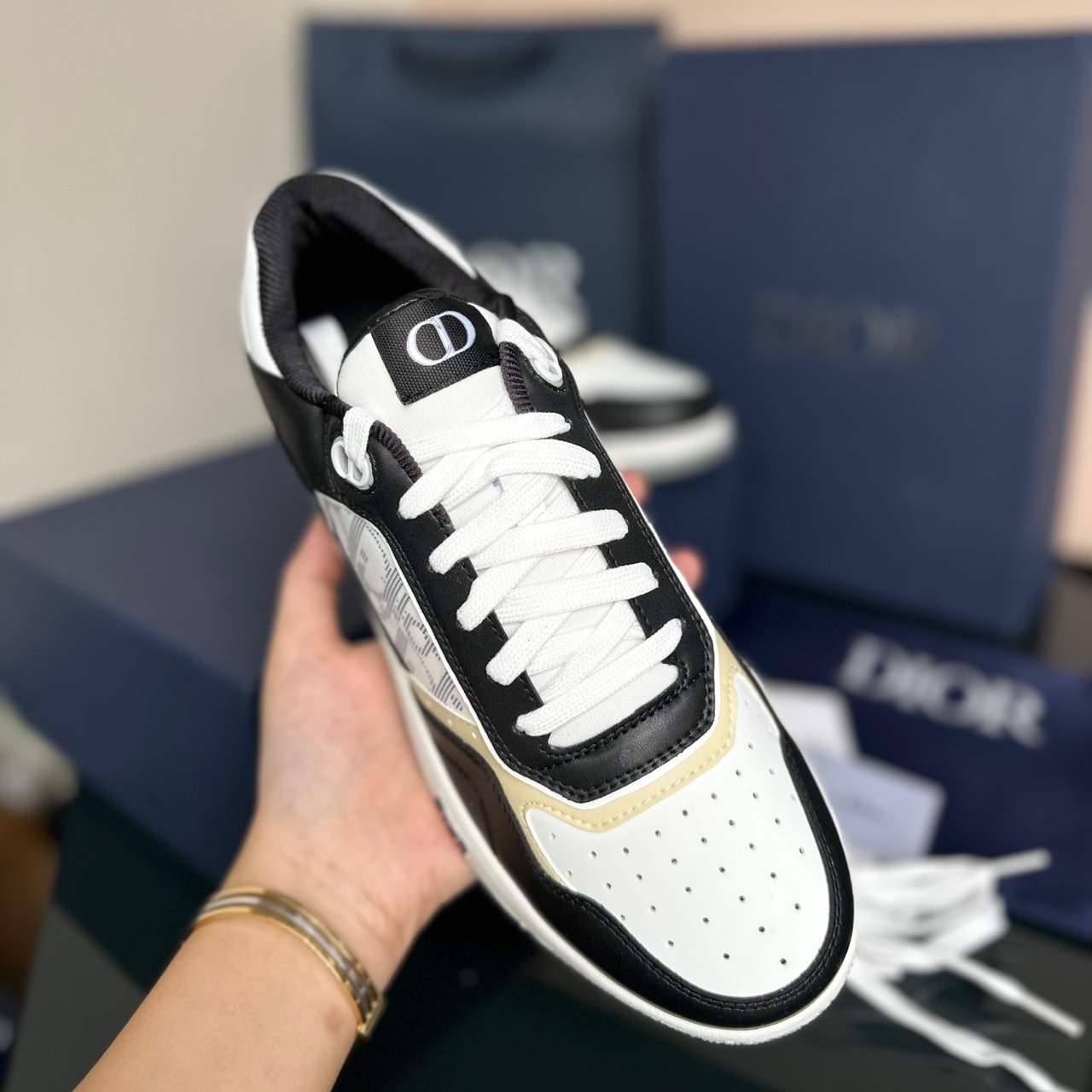 dior B27 đen
