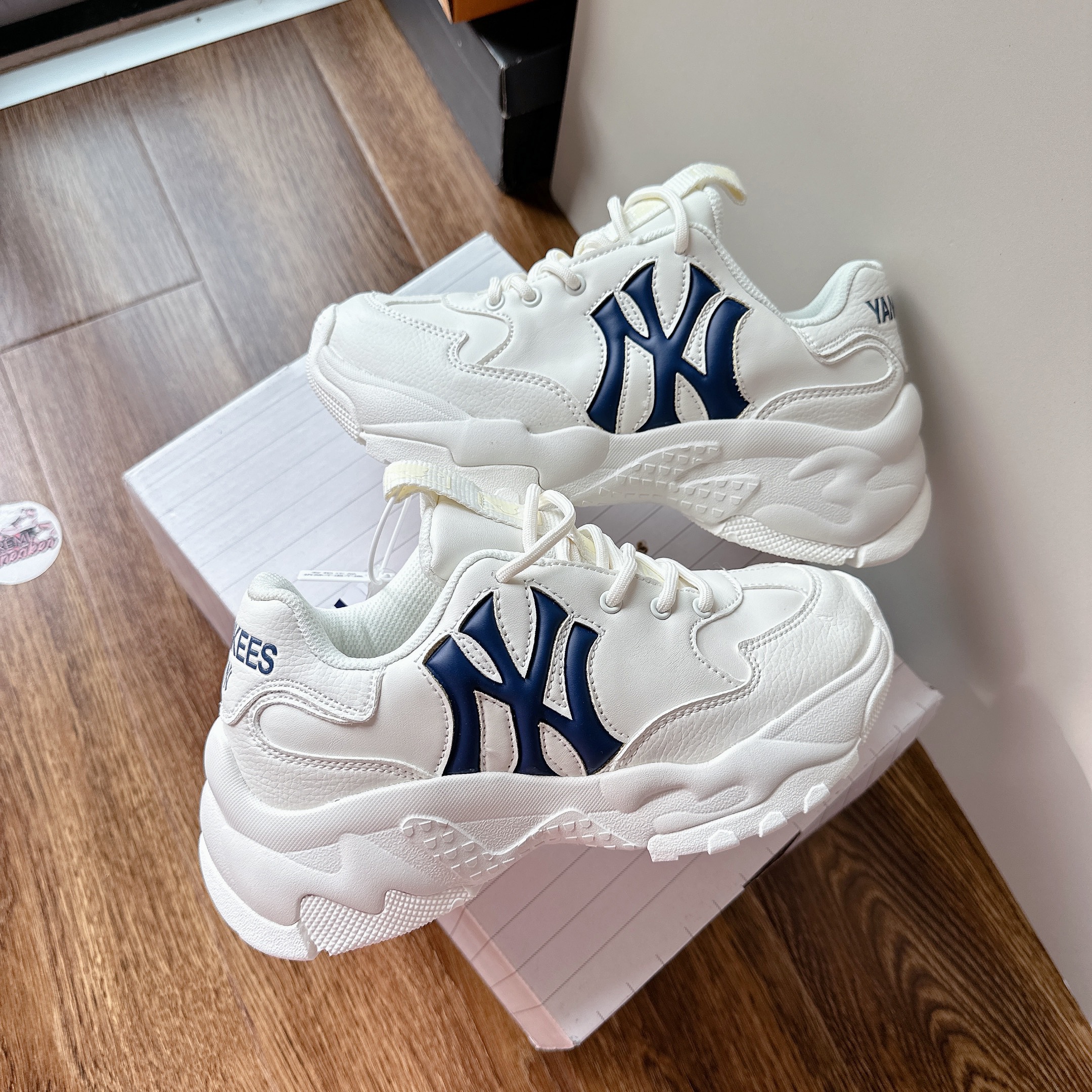 mlb NY nổi
