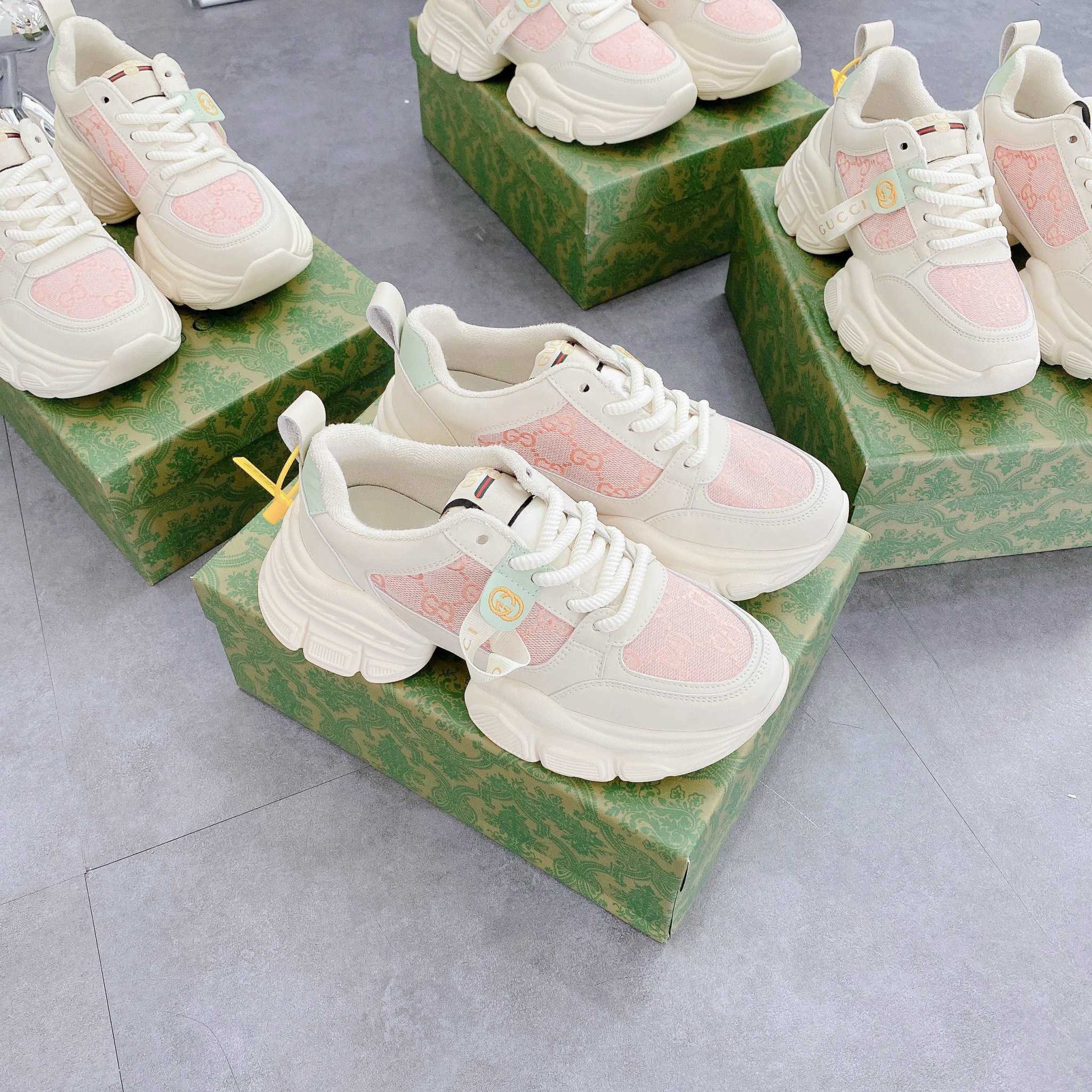 gucci hồng cam mới