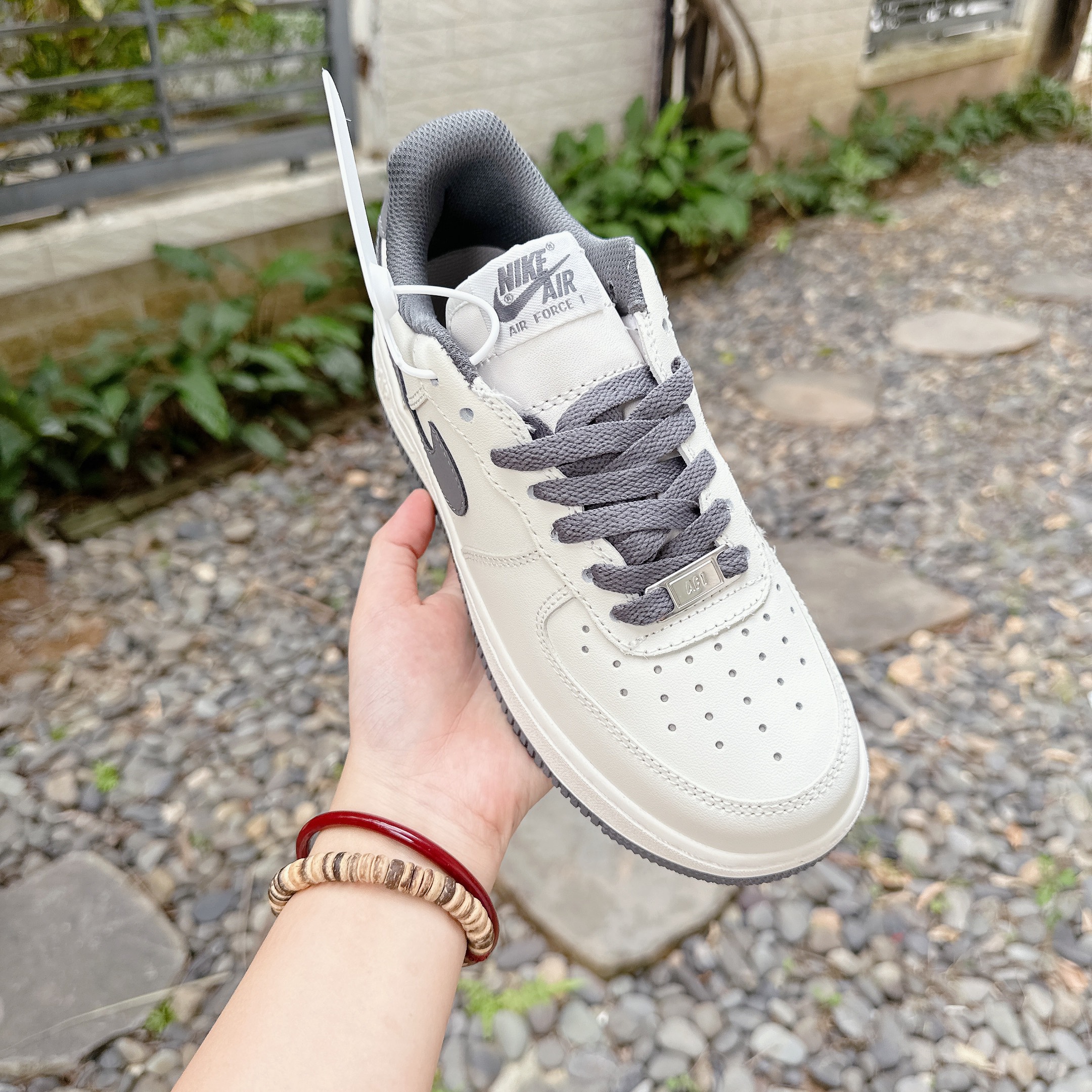 AF1 VẠCH XÁM
