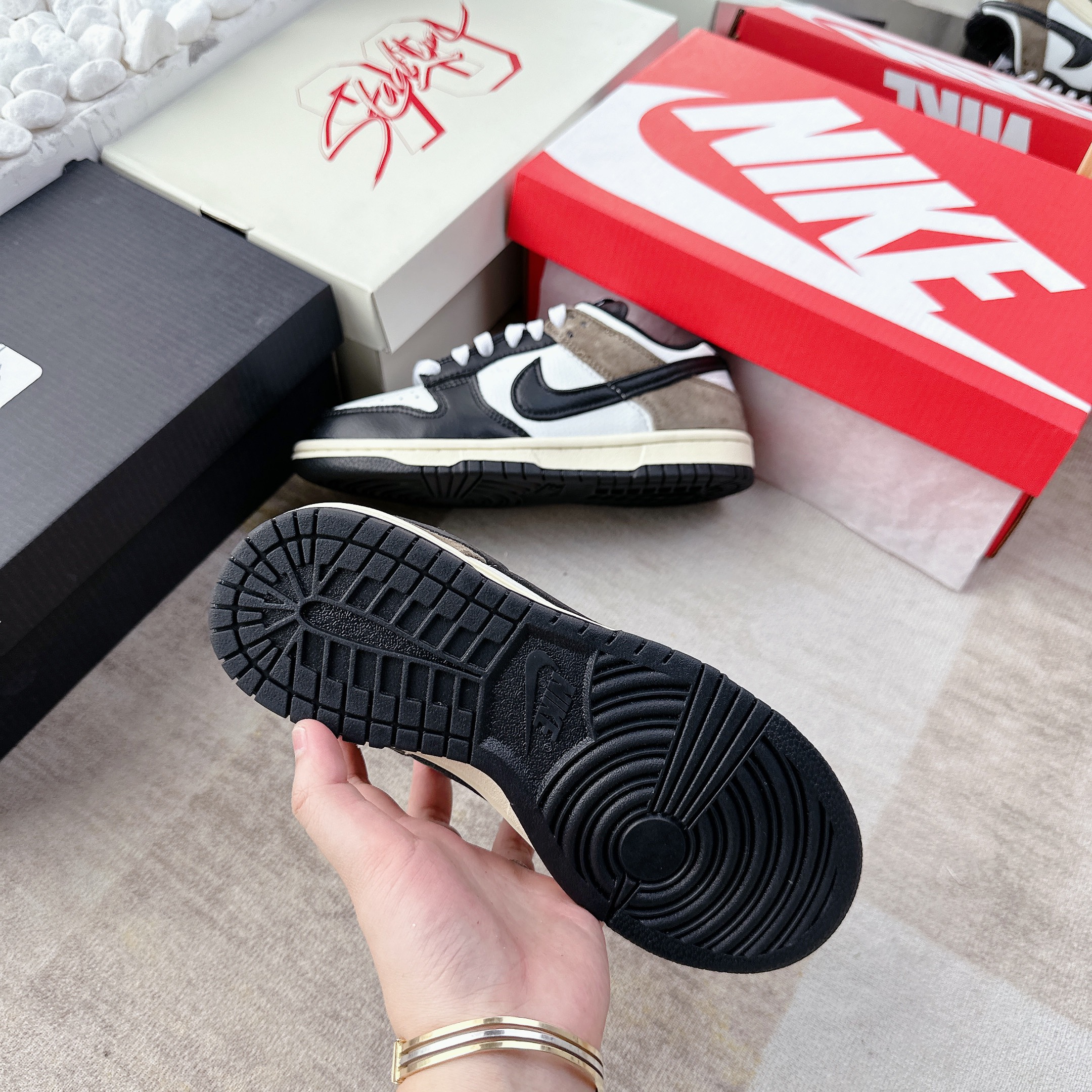 nike sb đen nâu (mocha)