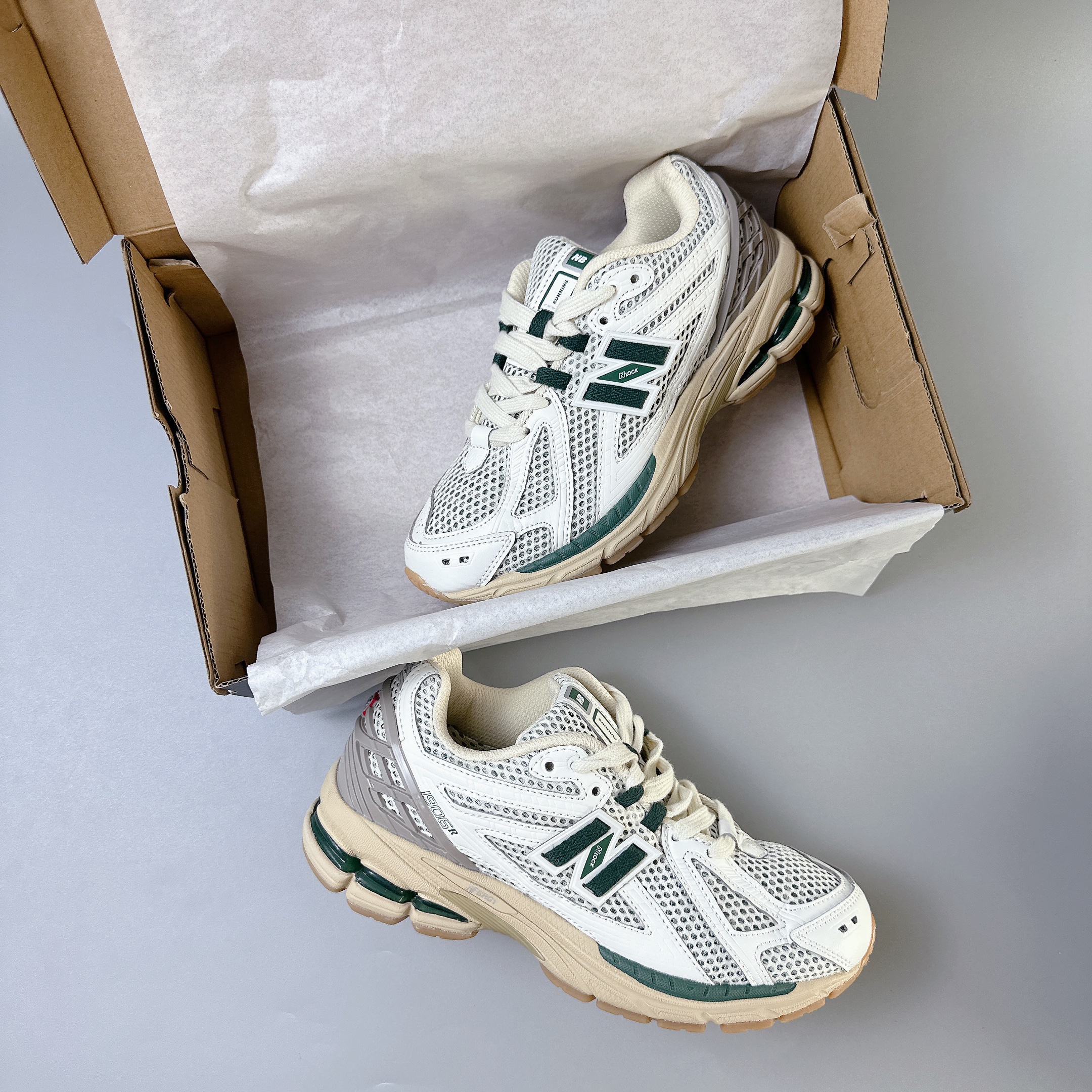 NB1906R trắng xanh