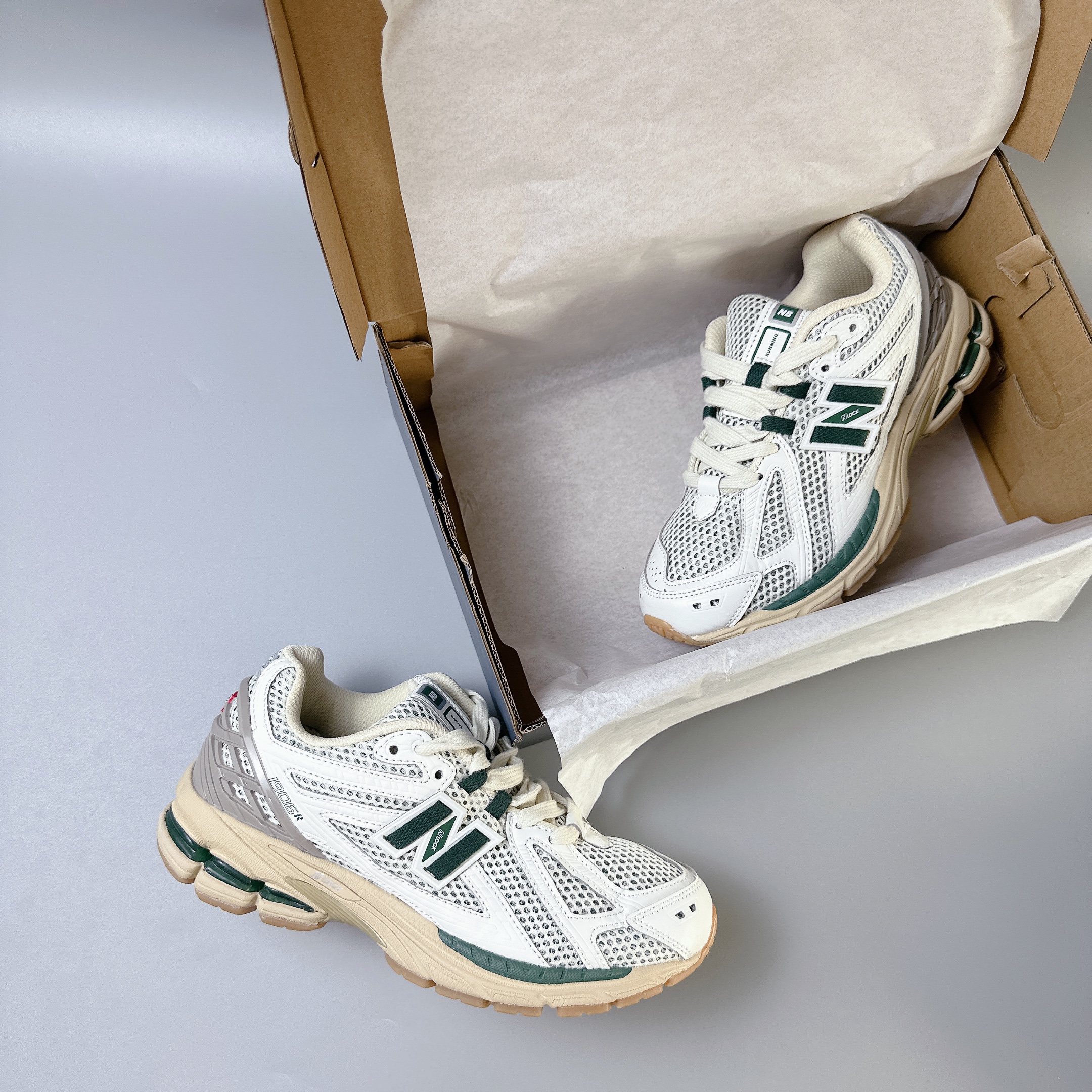 NB1906R trắng xanh