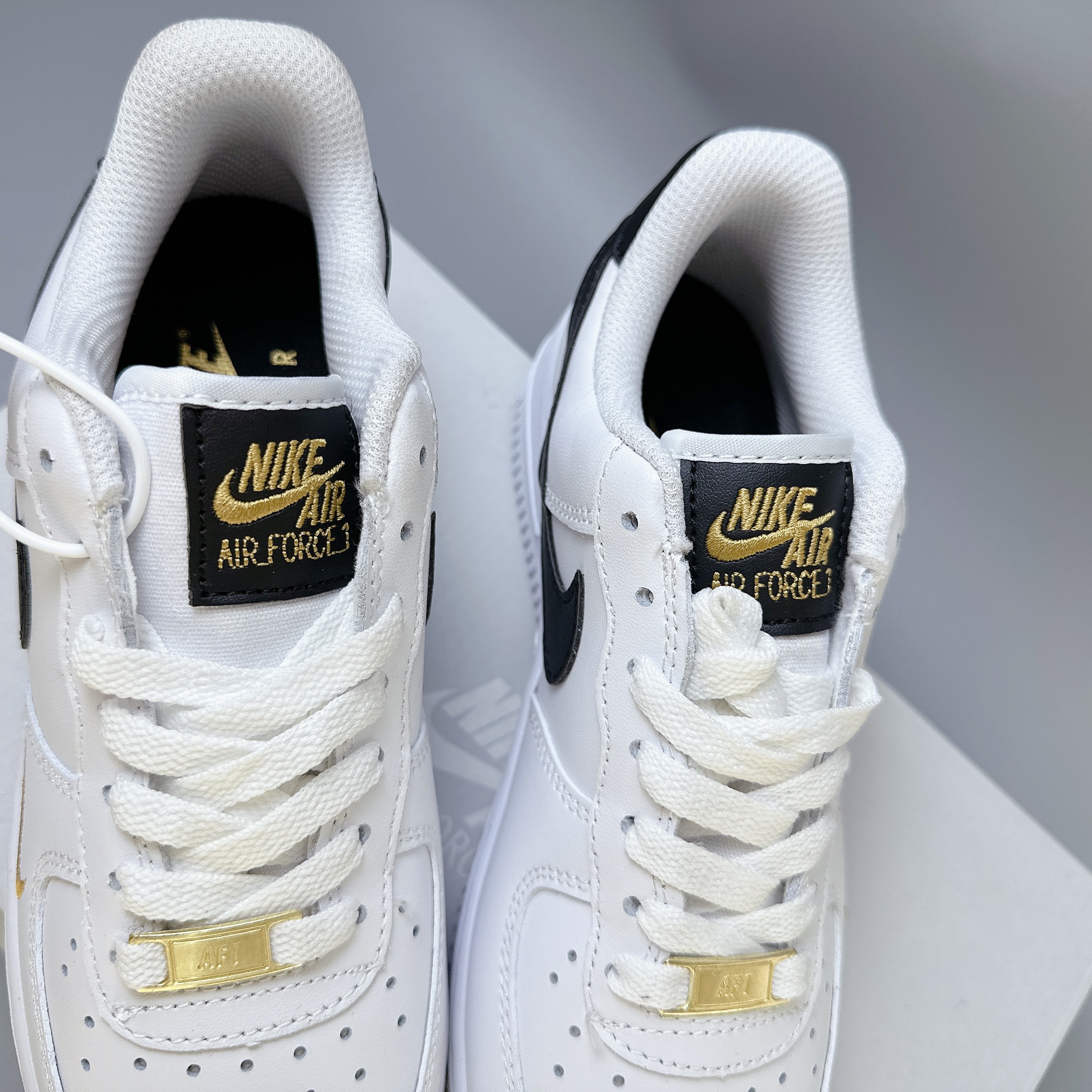 AF1 TRAINERS ĐEN