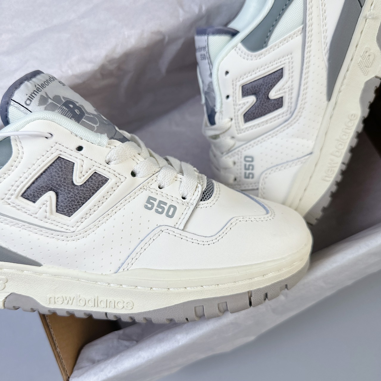 NB550 XÁM