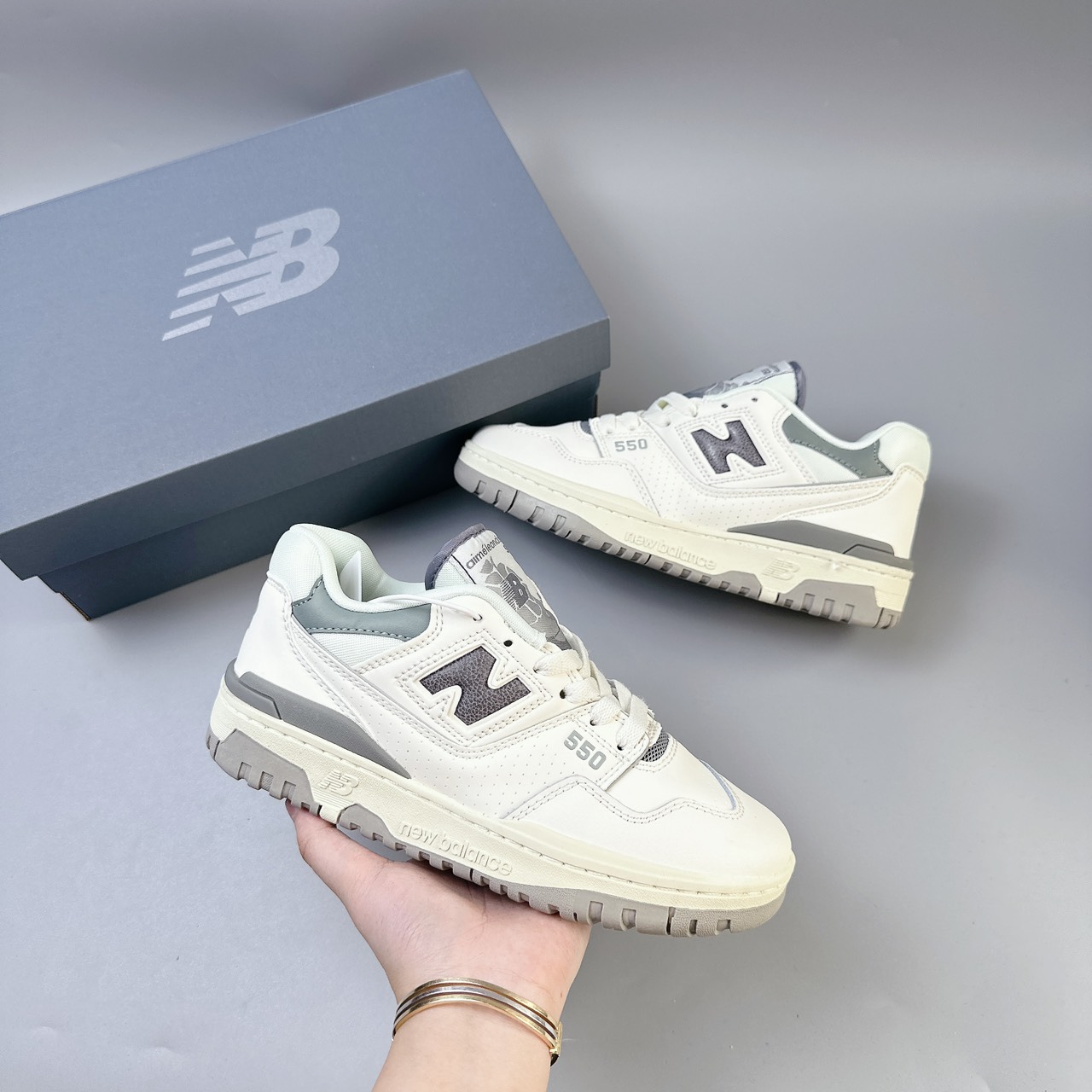 NB550 XÁM