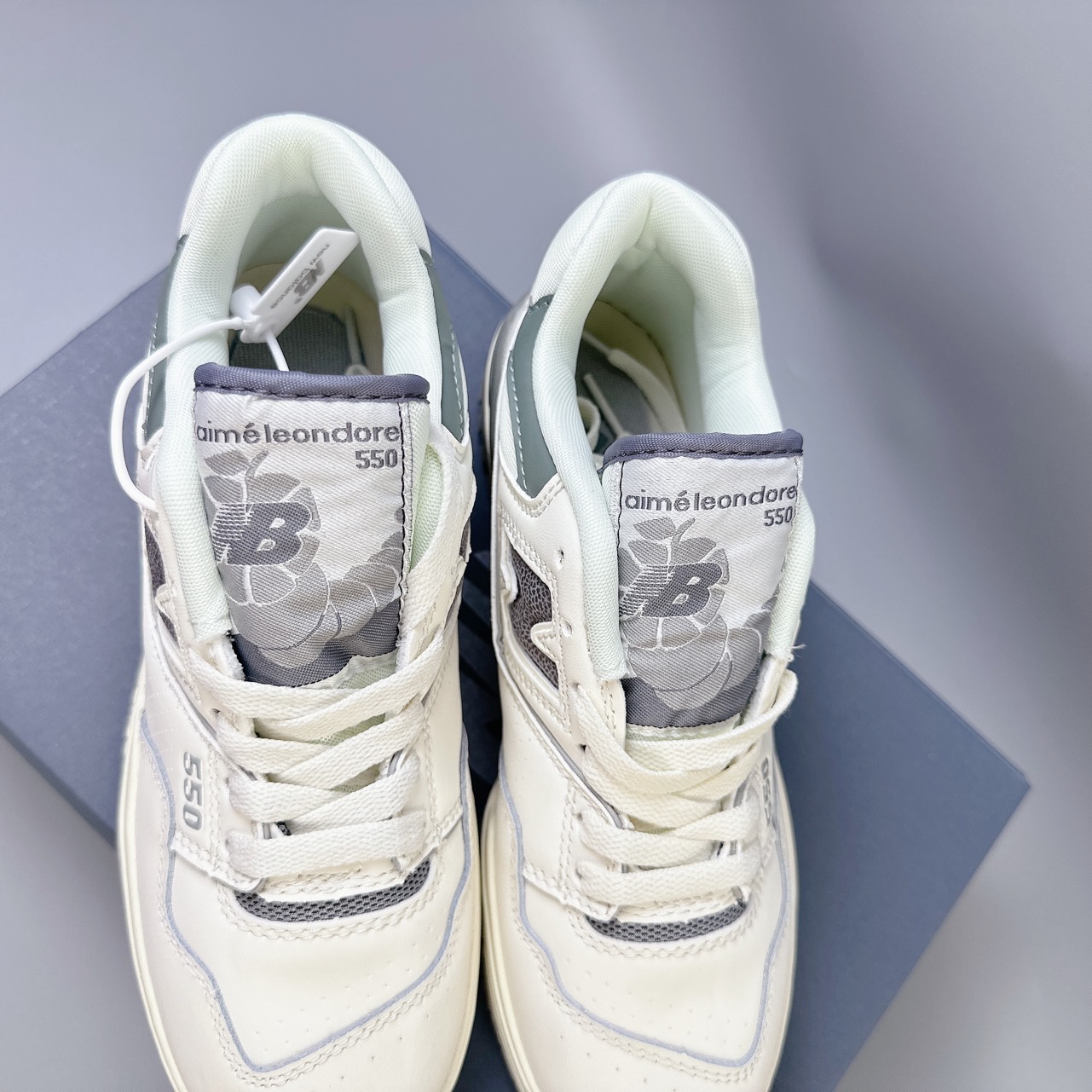 NB550 XÁM