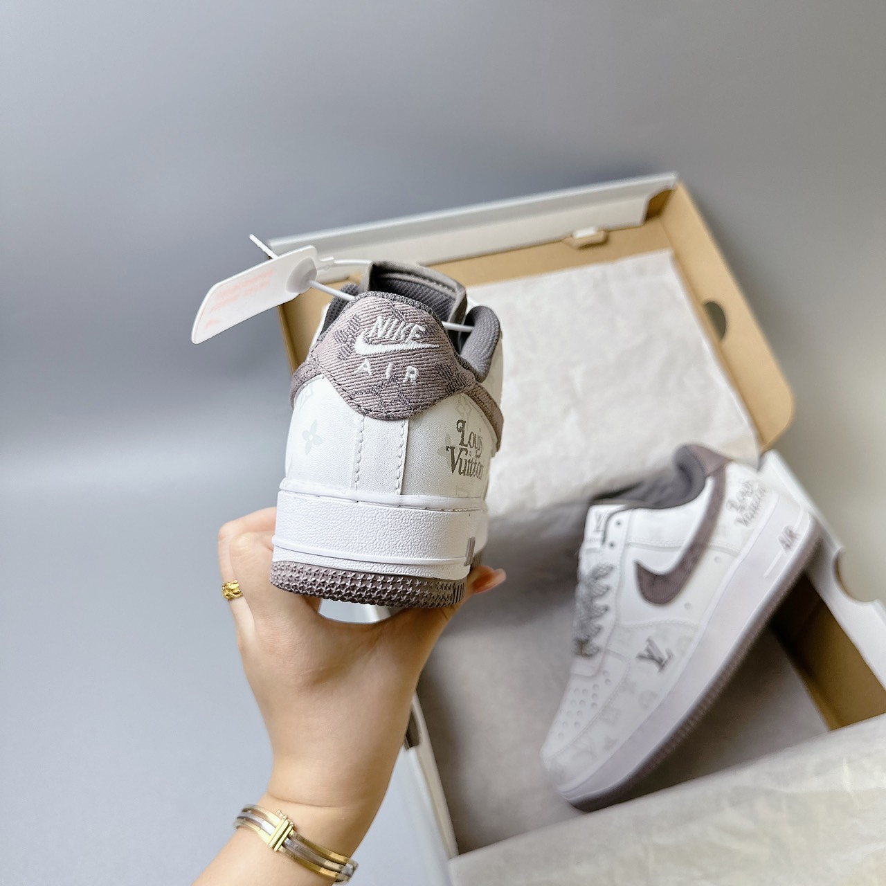 af1 lv vạch nâu