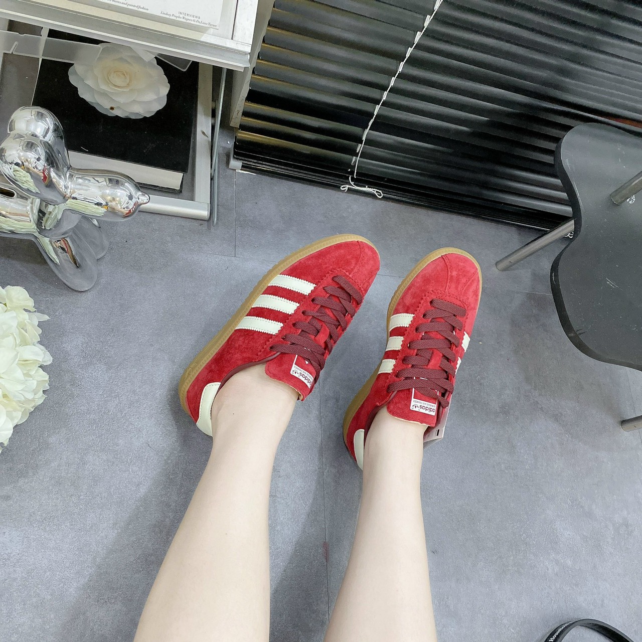 add bermuda đỏ