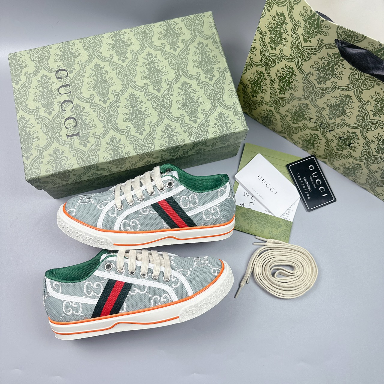 gucci 1977 xanh dương