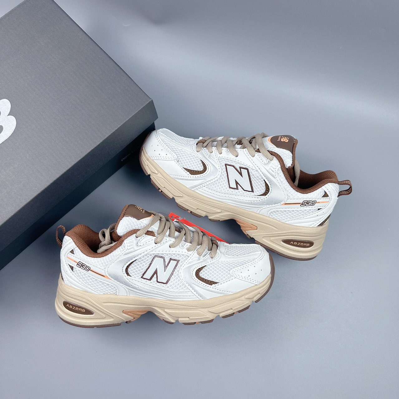 nb530 trắng nâu