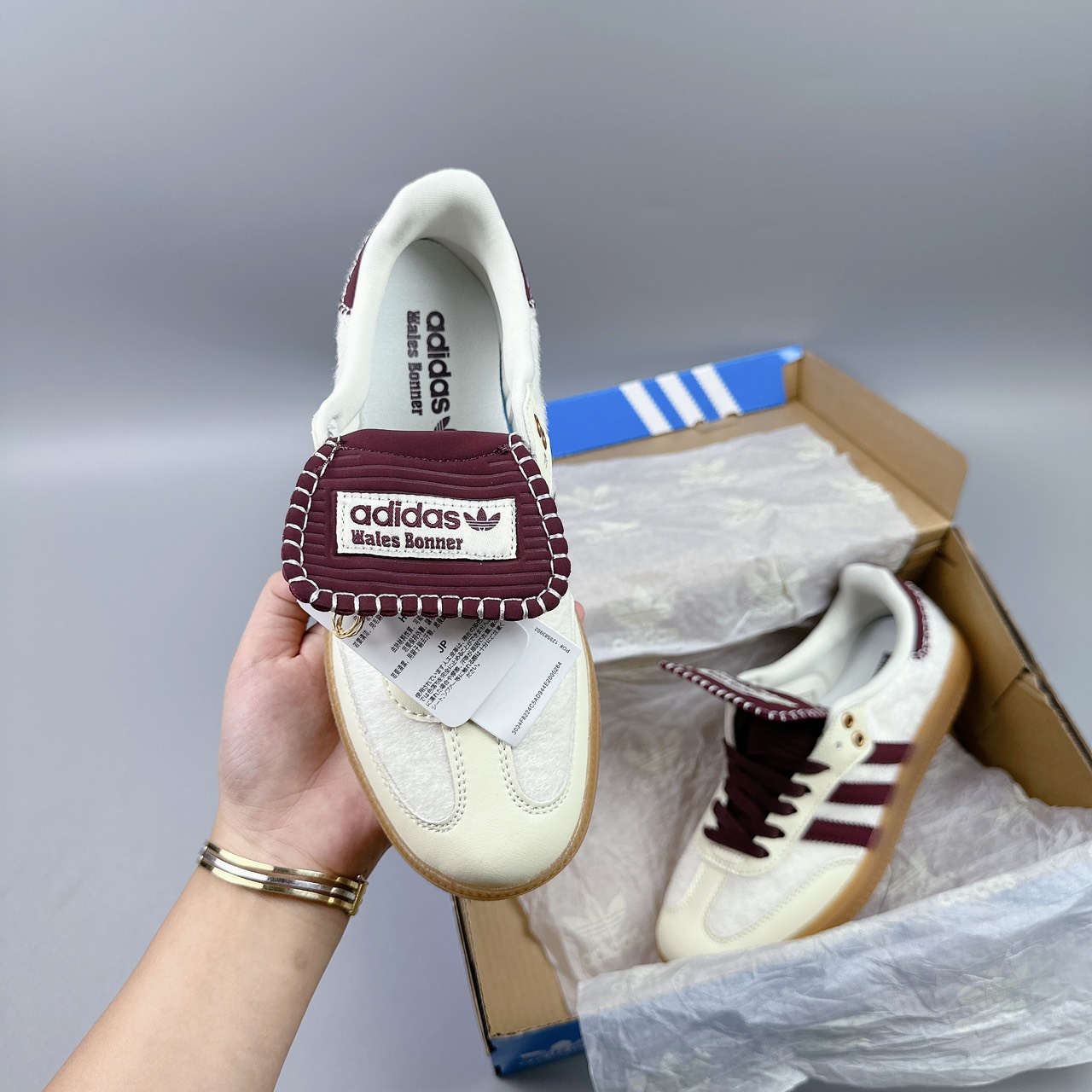 samba bonner trắng đỏ