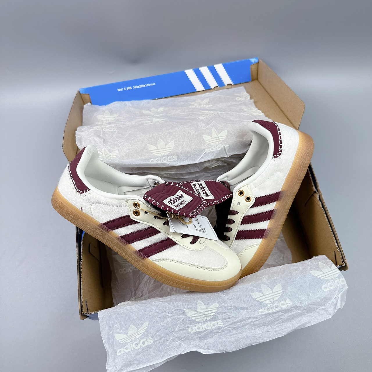 samba bonner trắng đỏ