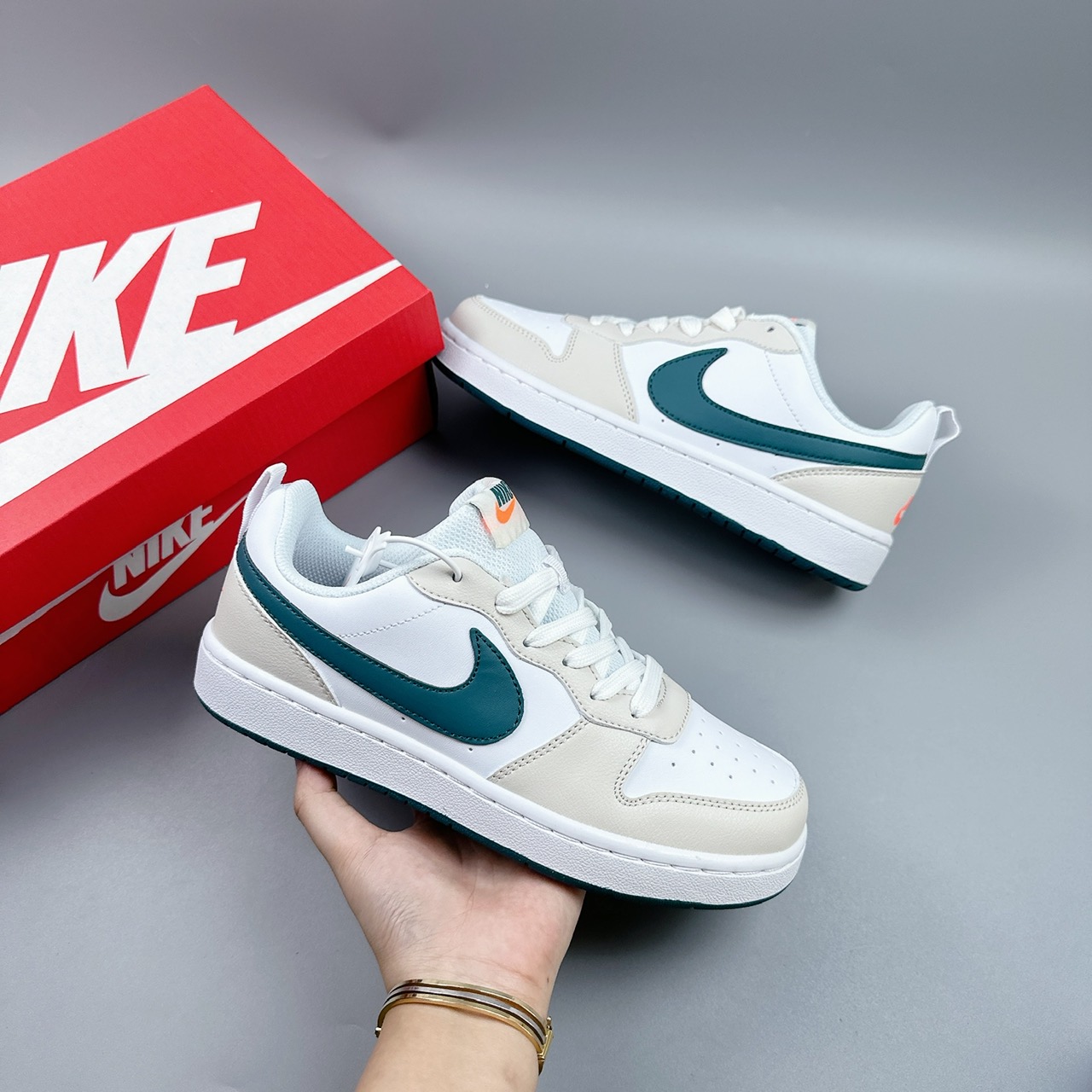 nike court xanh kem
