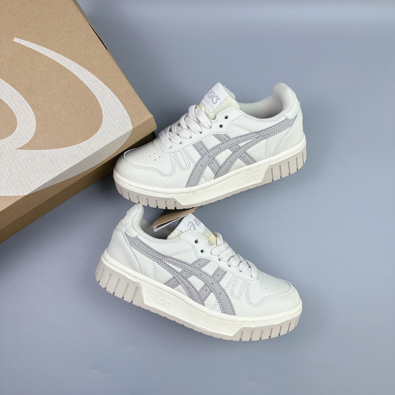 ASICS XÁM