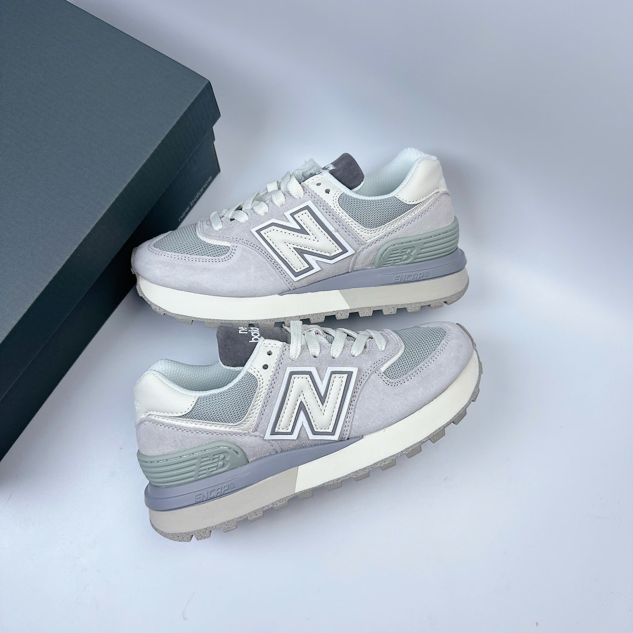 nb574 v2 xám xanh