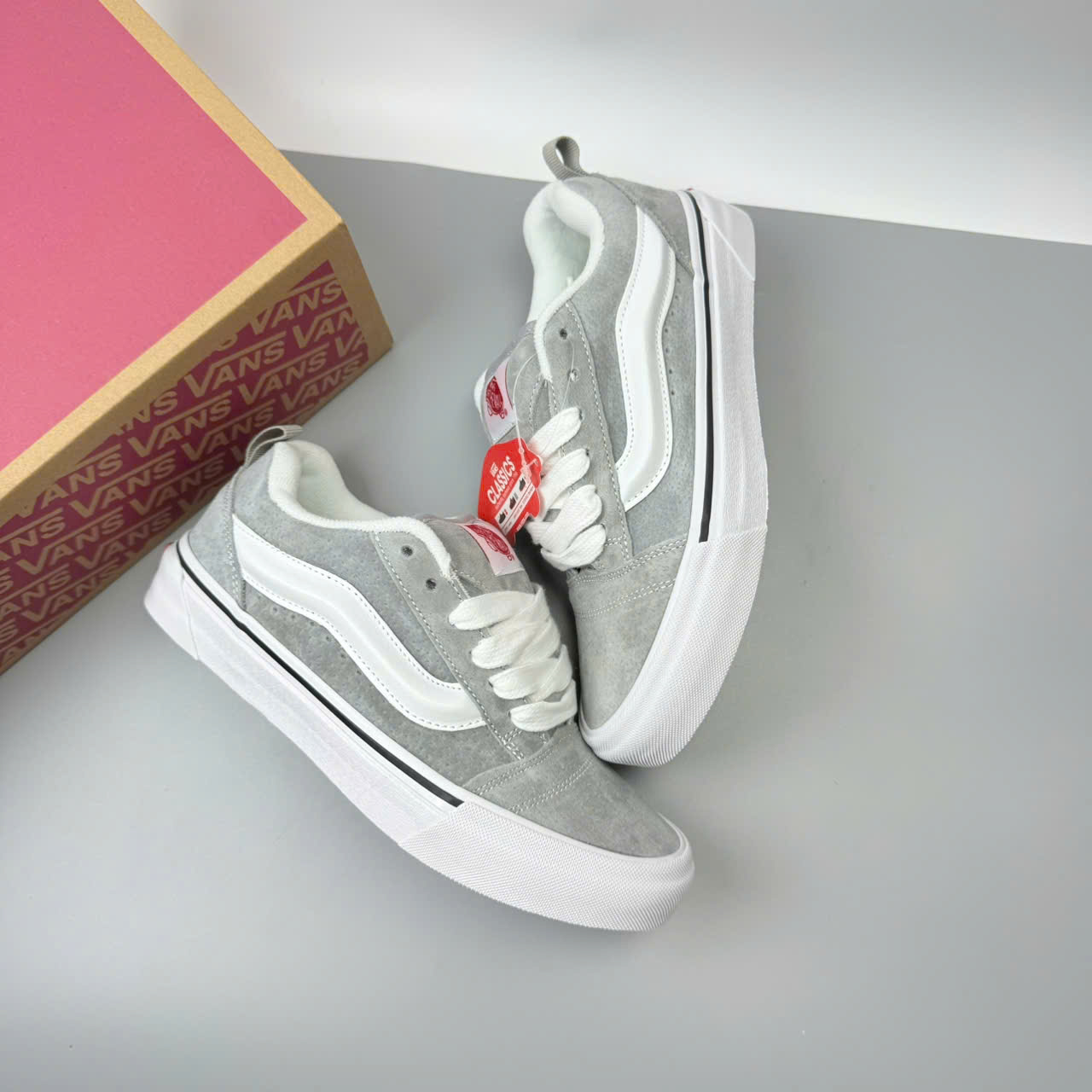 vans knu xám