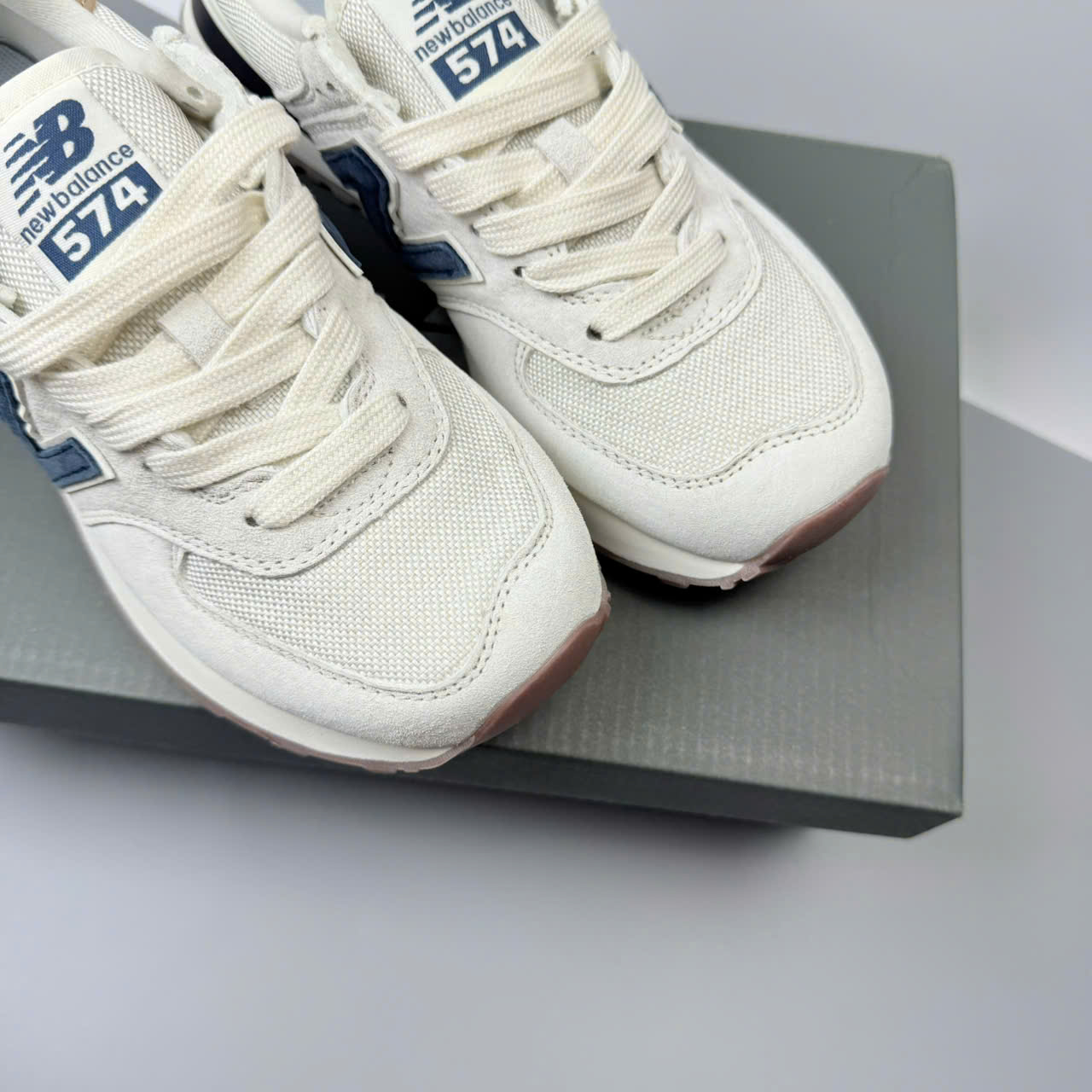 nb574 xanh nâu