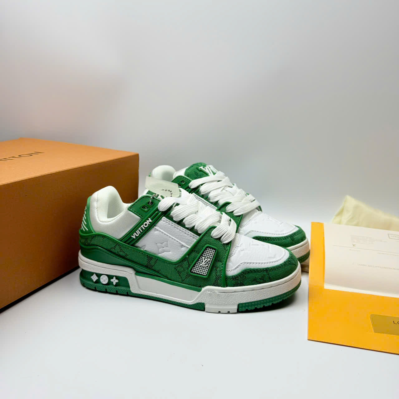 LV XANH LÁ box rút