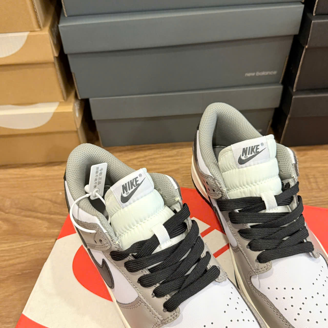 nike sb xám đen thấp