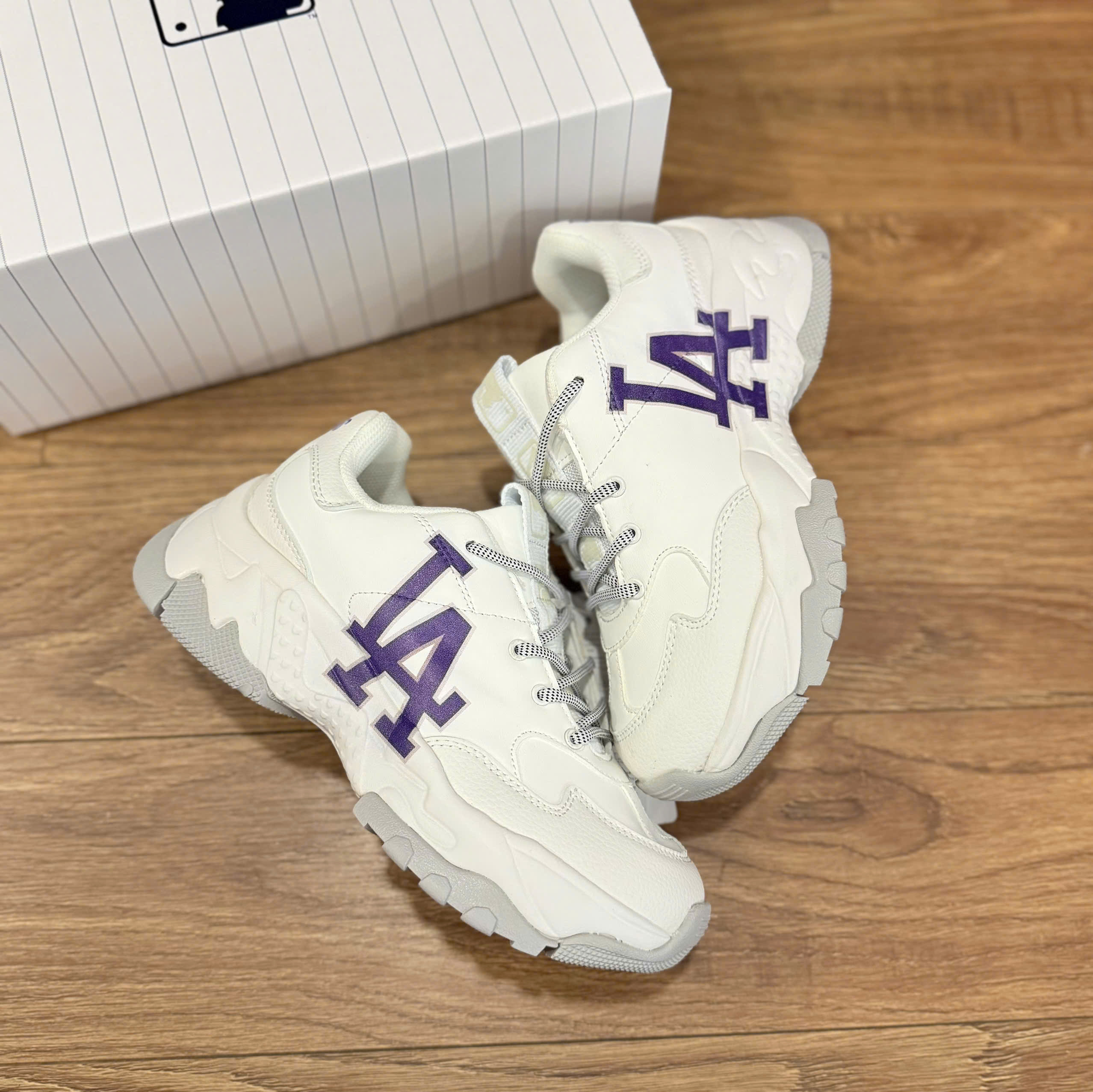 mlb LA trắng xanh