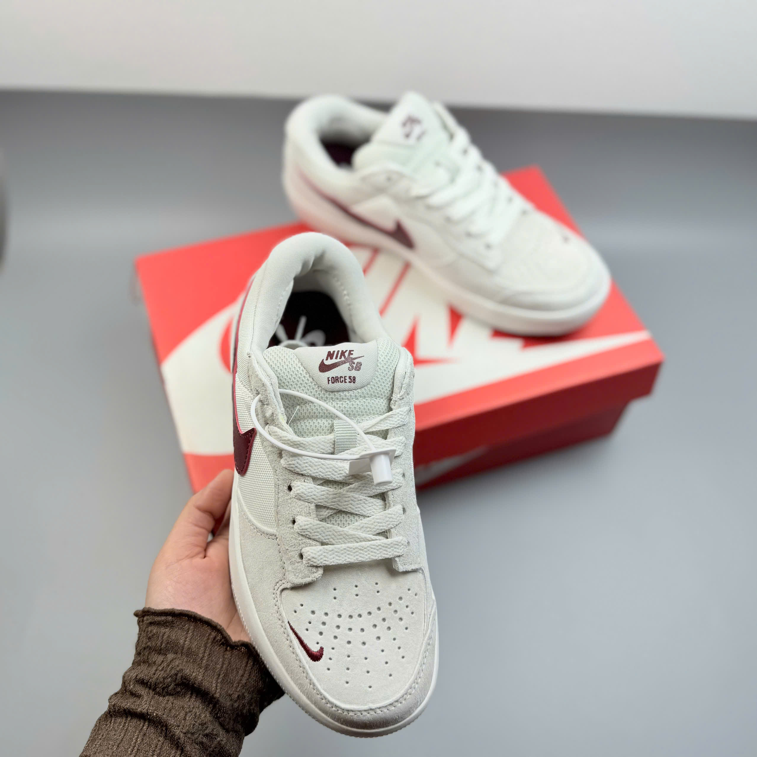 nike sb58 móc đỏ