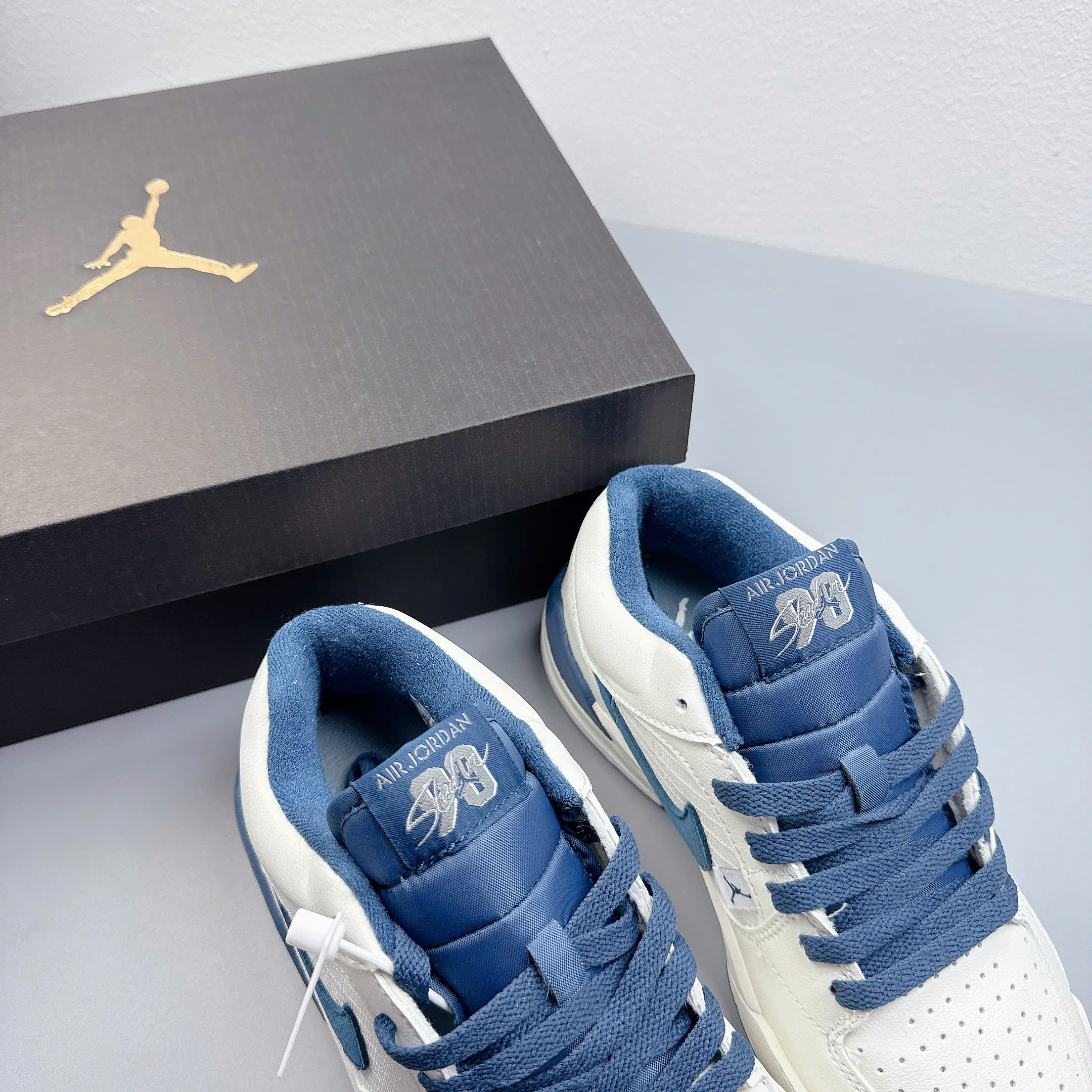 JD90 TRẮNG NAVY