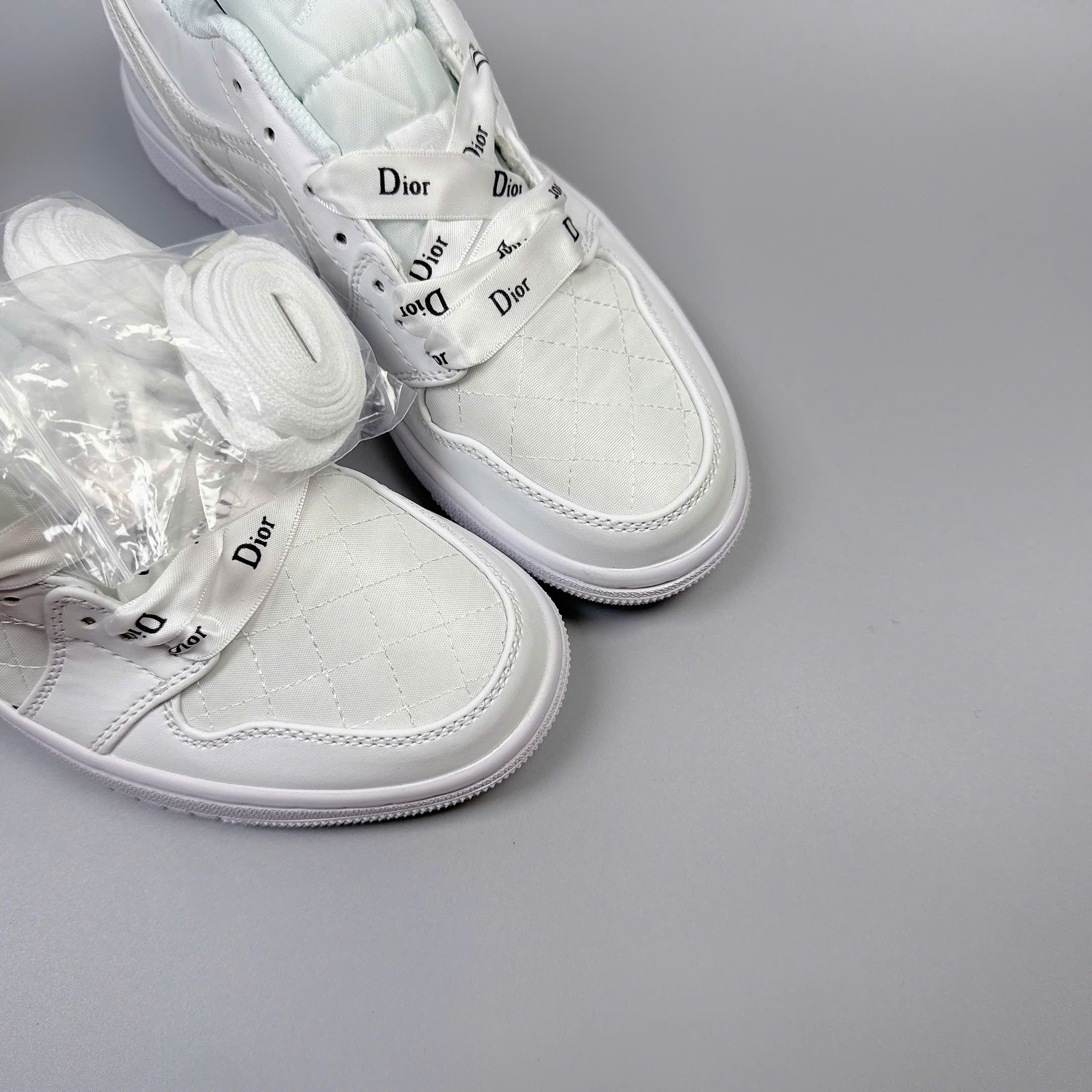 jd dior trắng thấp