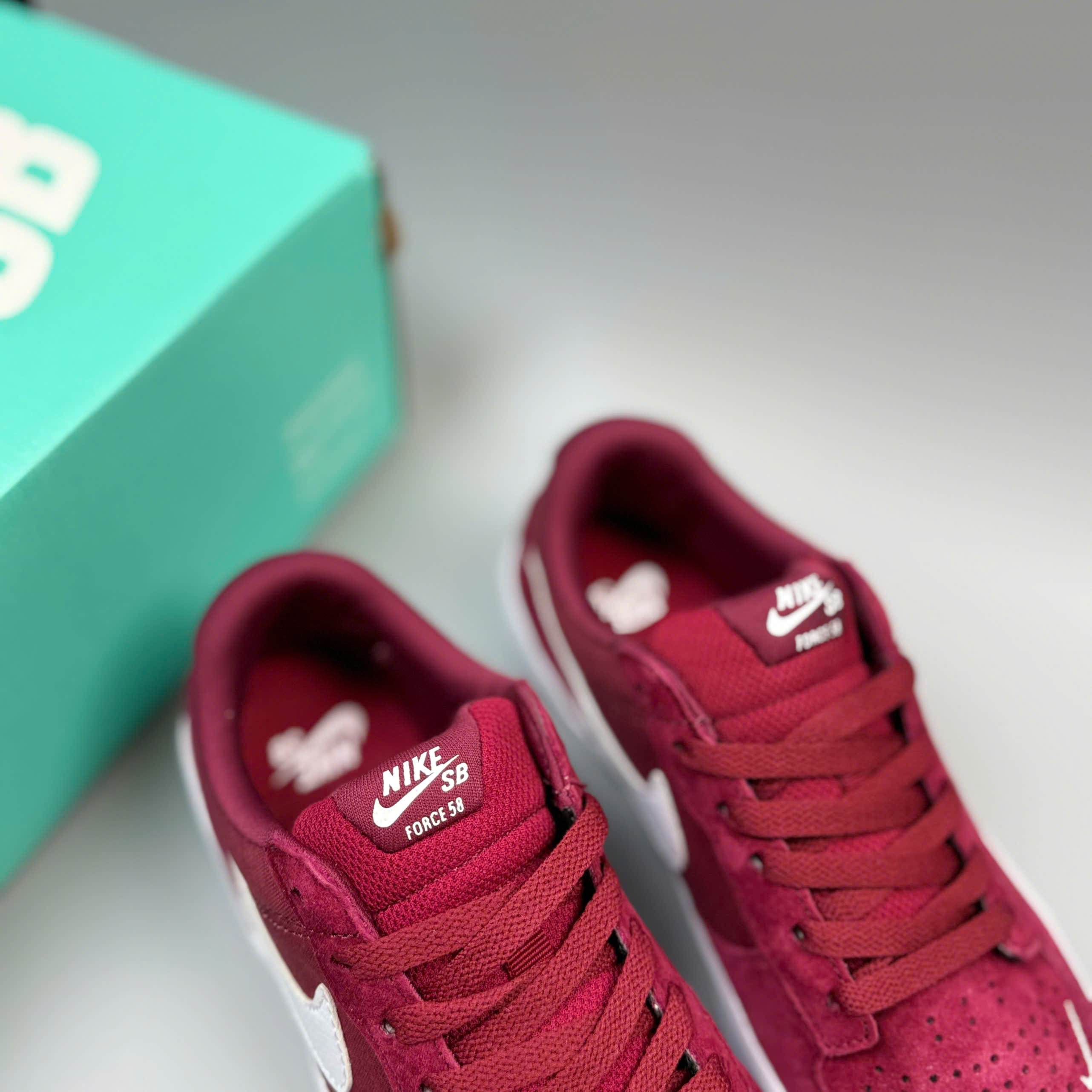 nike sb58 đỏ mận