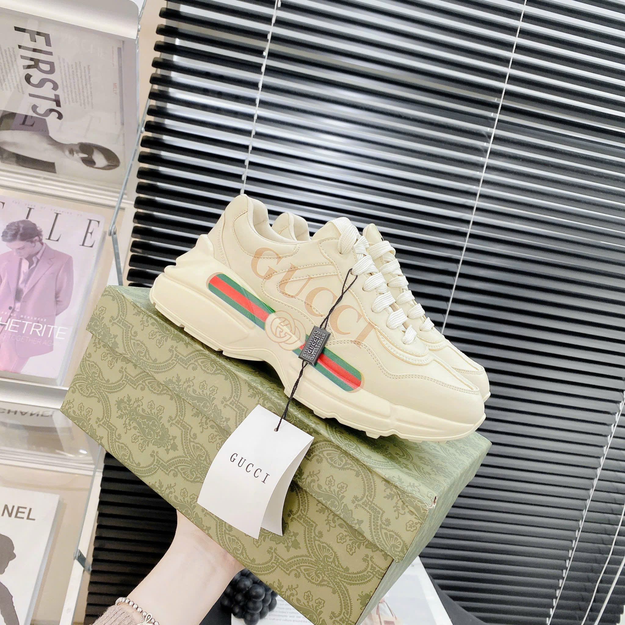 GUCCI NGANG BÉO