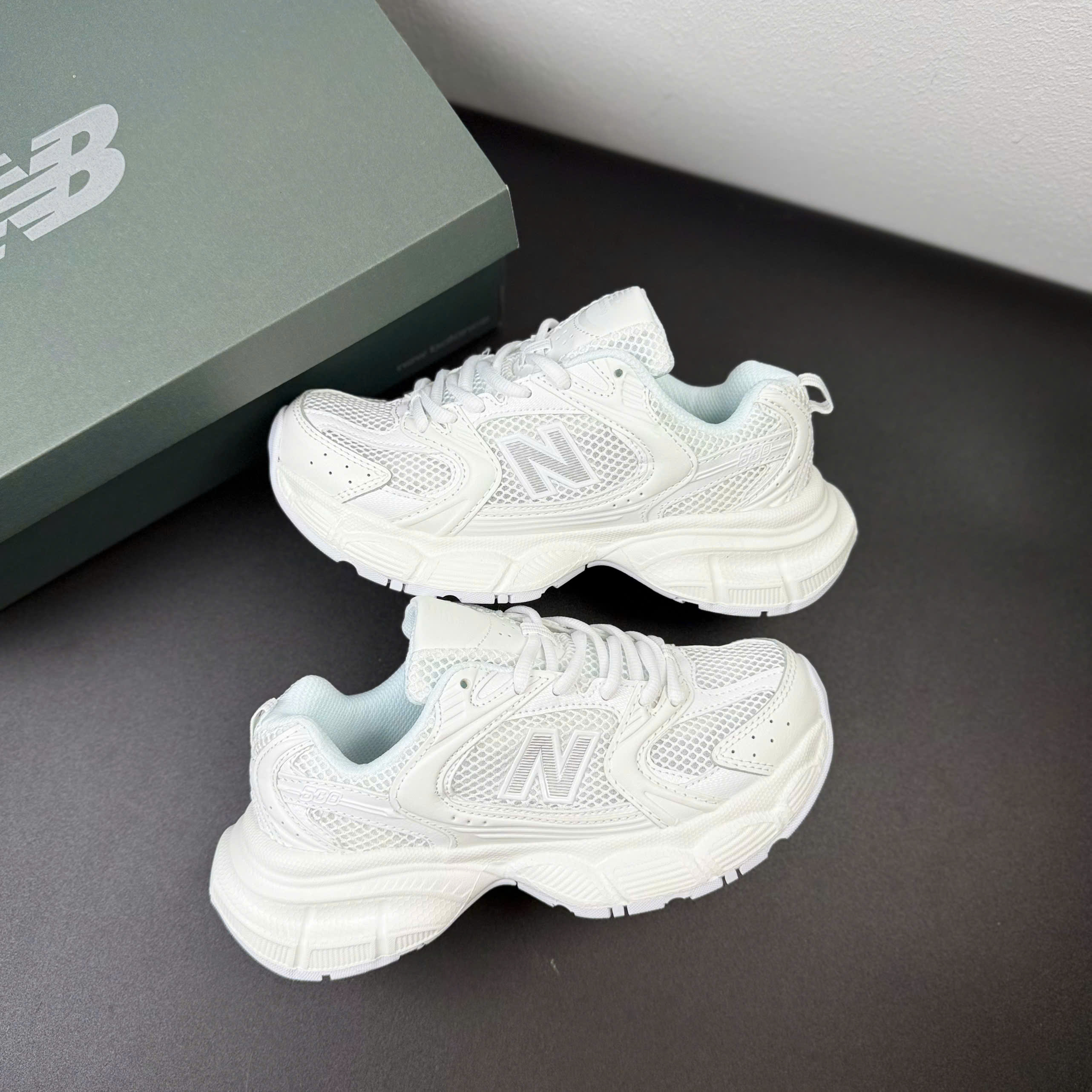 nb530 v2 trắng full