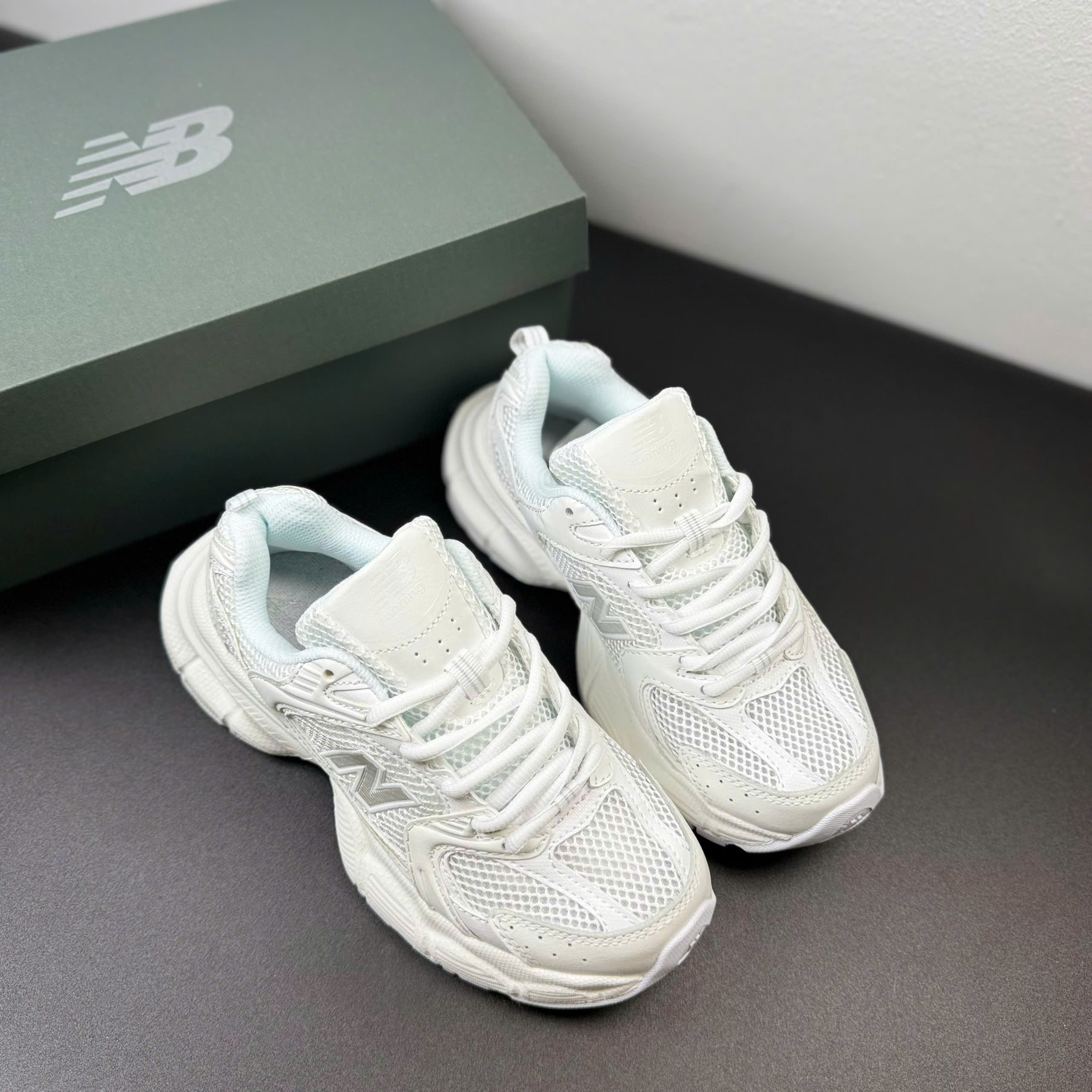 nb530 v2 trắng full