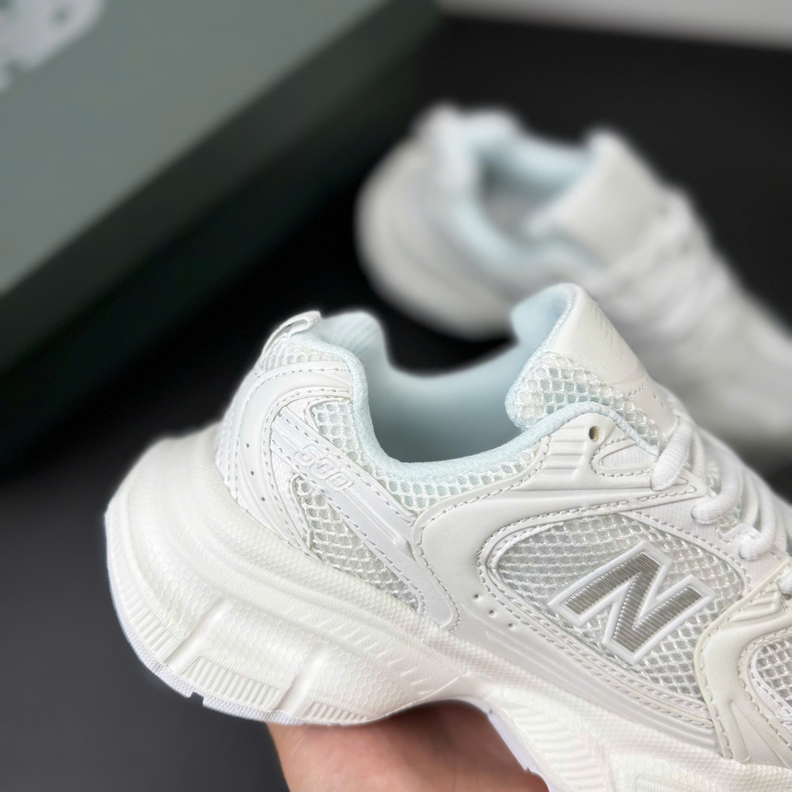 nb530 v2 trắng full