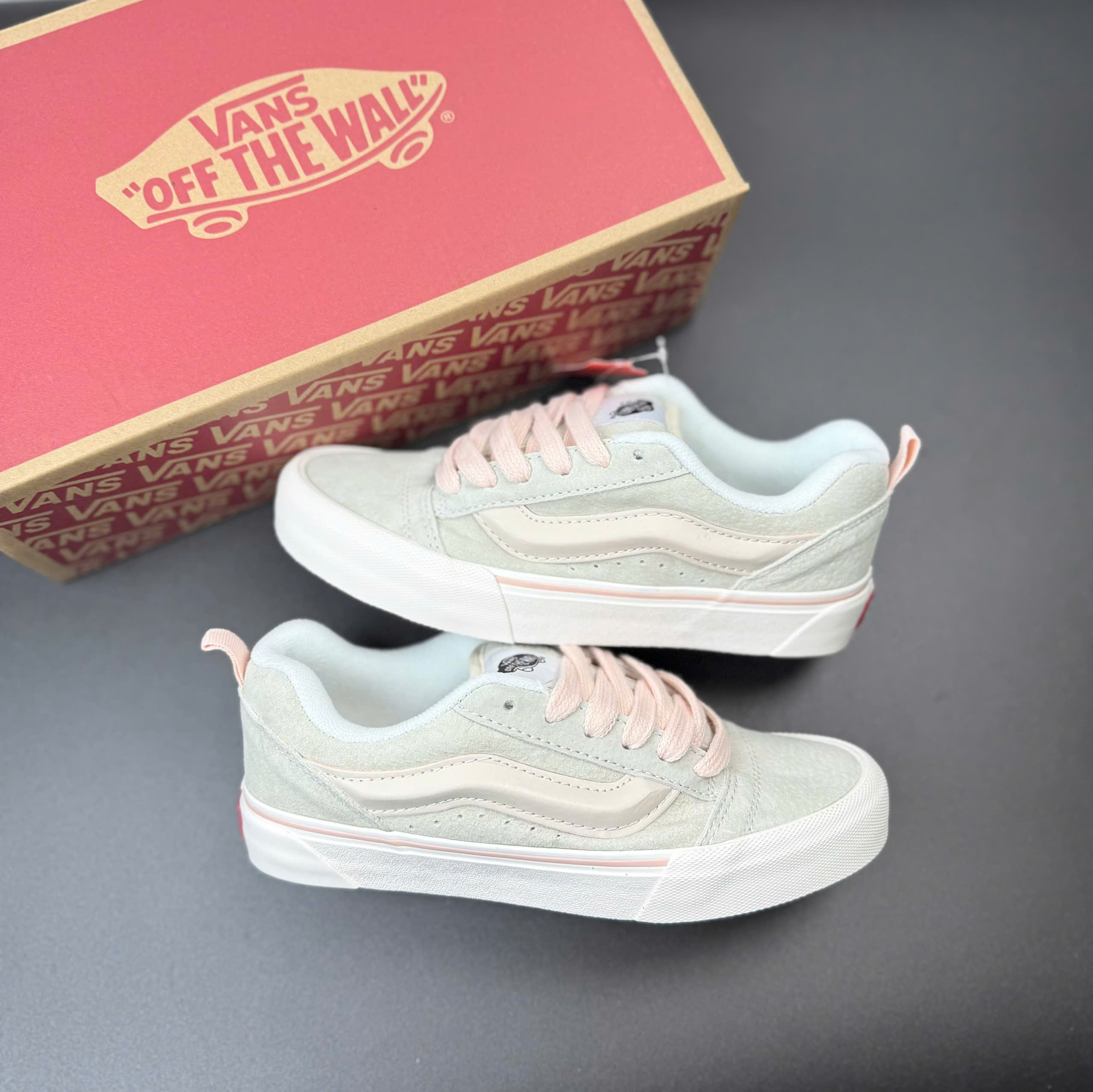 vans knu kem hồng
