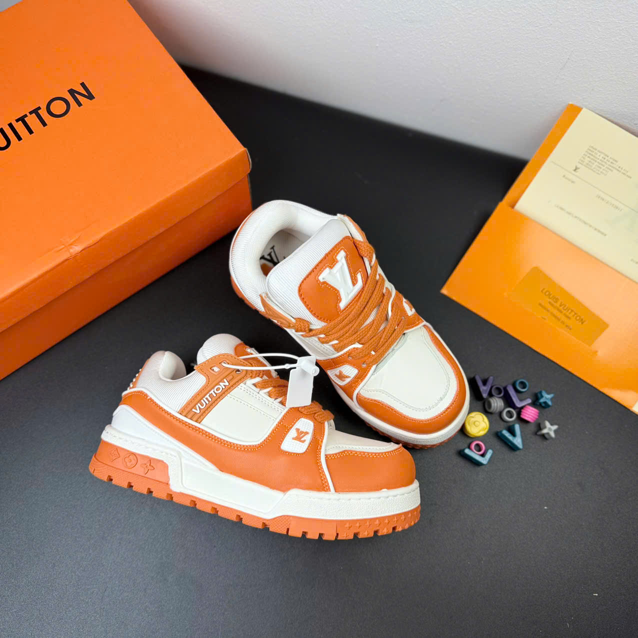 LV charm cam