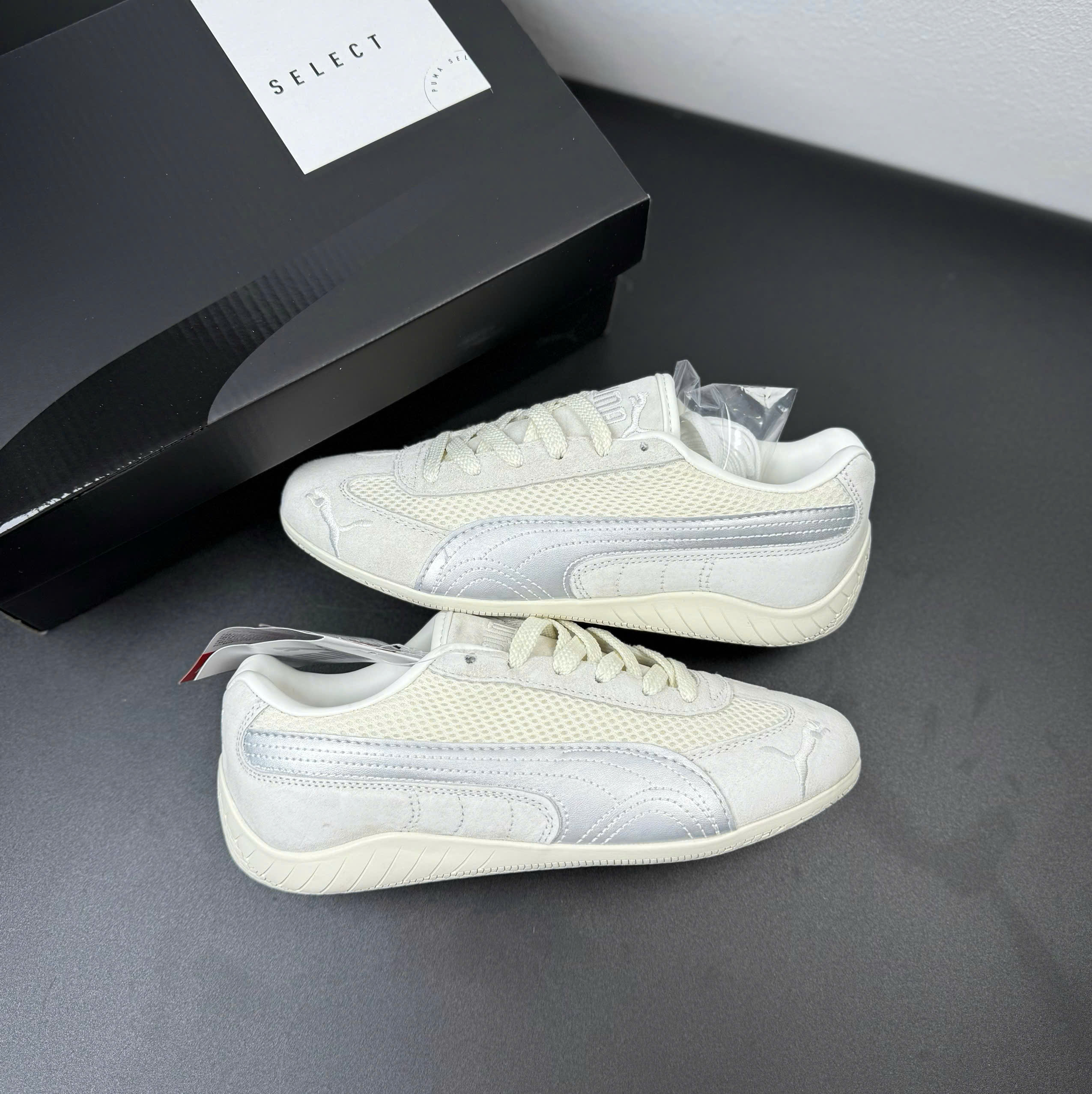 puma speedcat xám kem