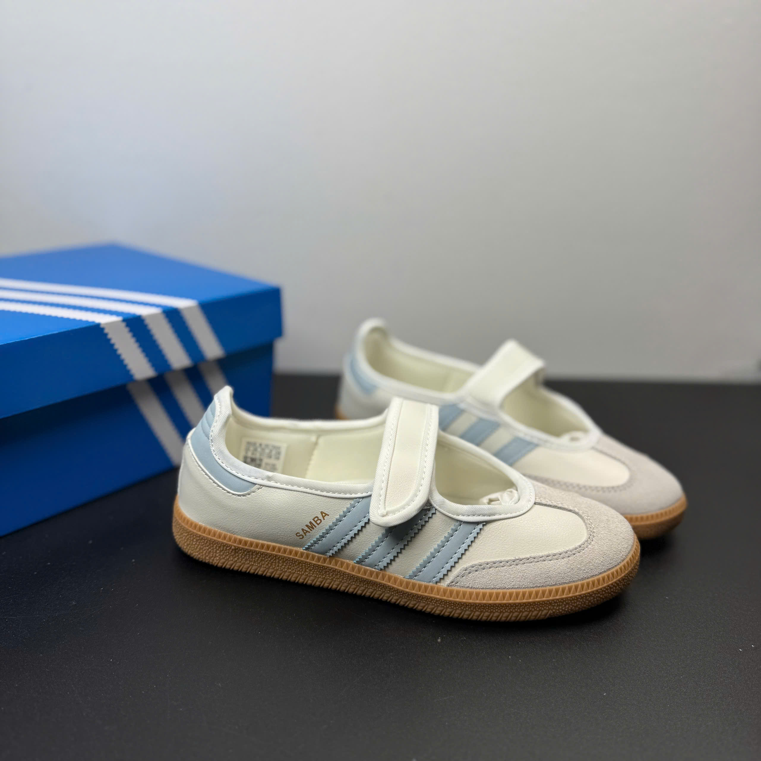 samba quai dán xanh