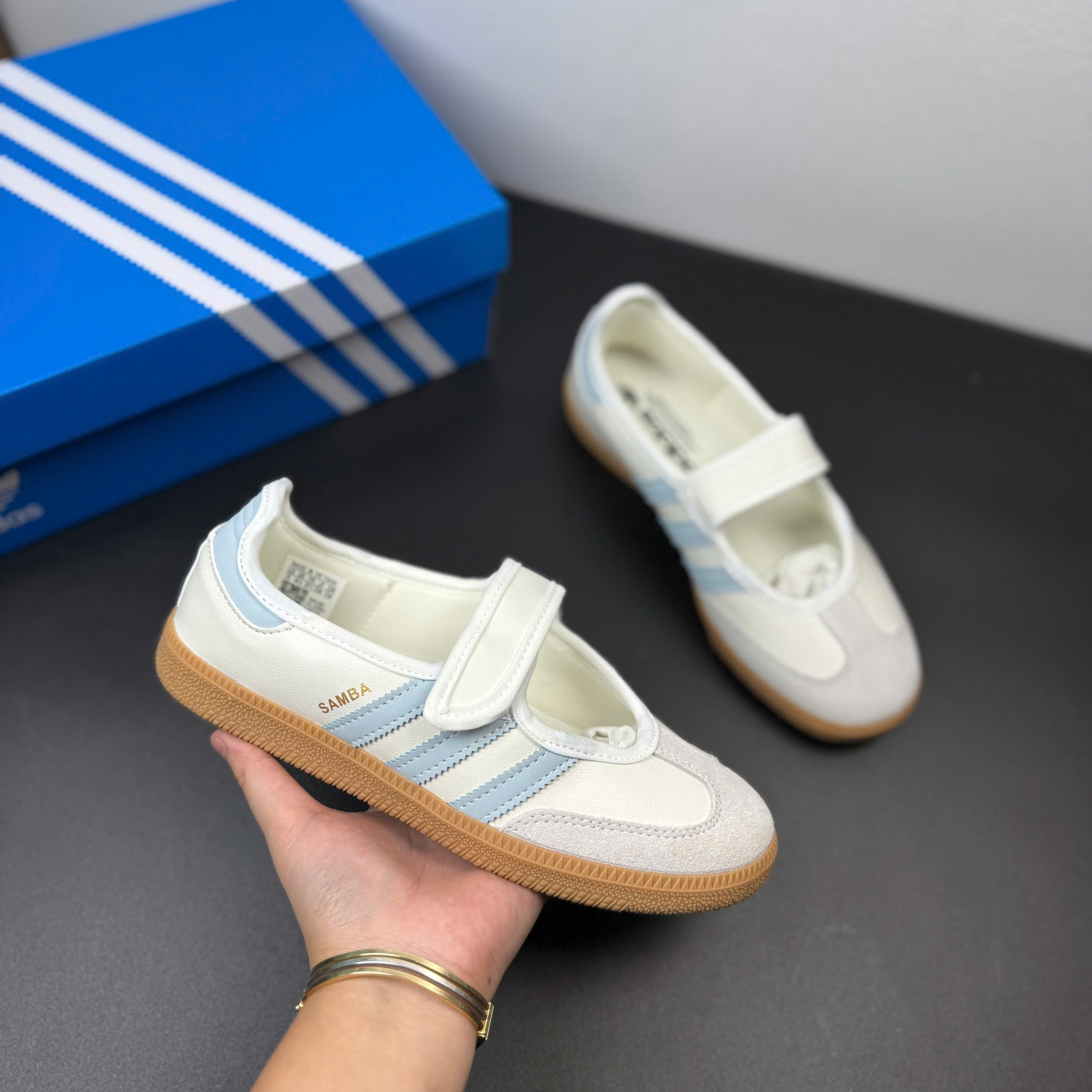 samba quai dán xanh