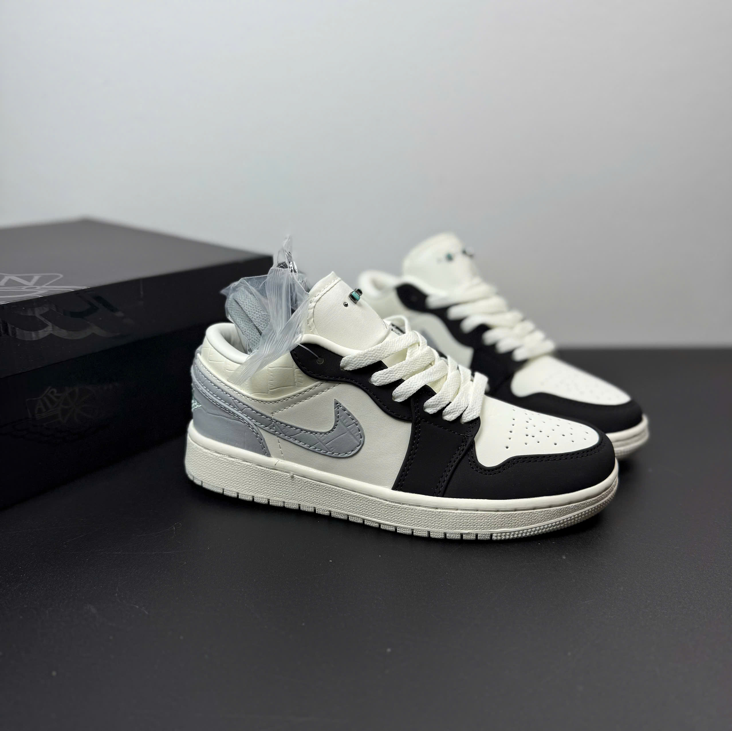 jd đen xám đá thấp sc