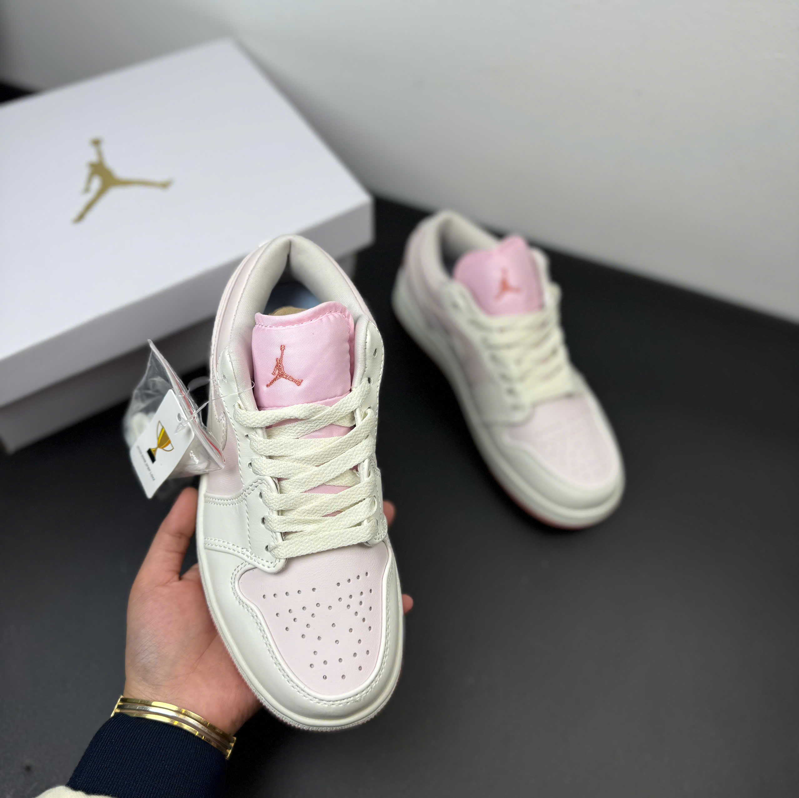 jd trắng hồng thấp sc